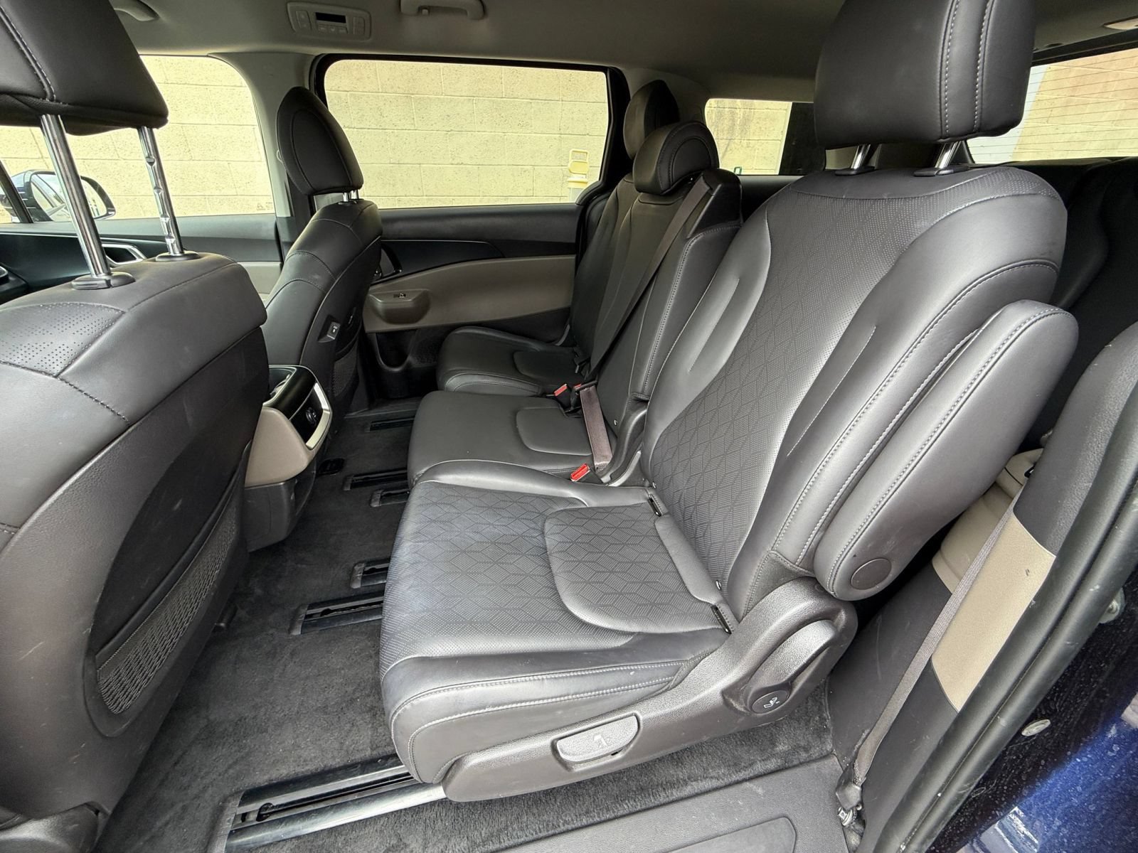 Thumbnail: 2026 Kia Carnival - 23