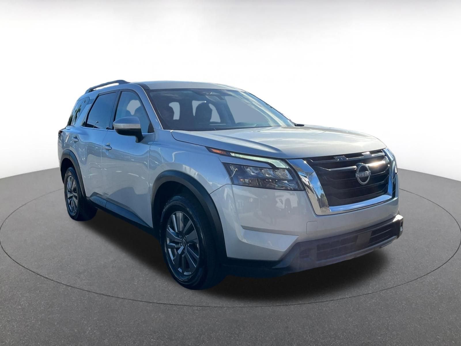Thumbnail: 2025 Nissan Pathfinder - 1