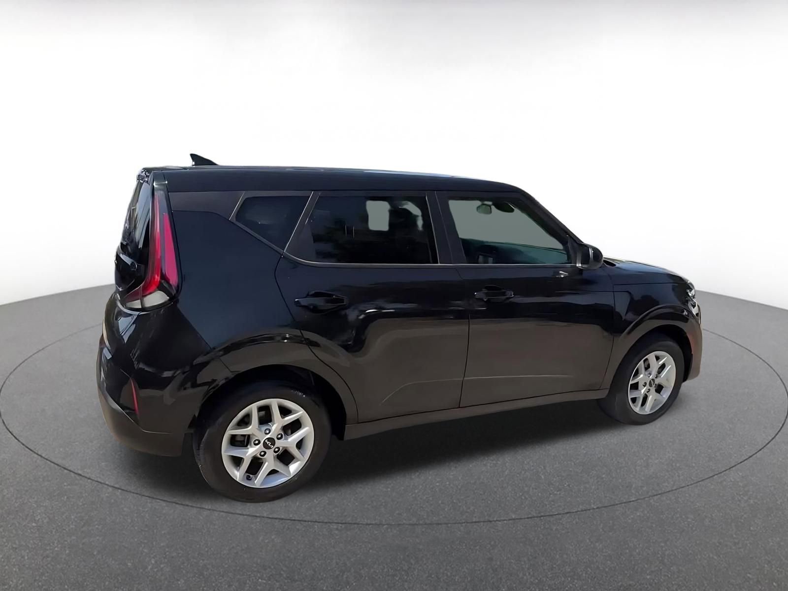 Thumbnail: 2025 Kia Soul - 14