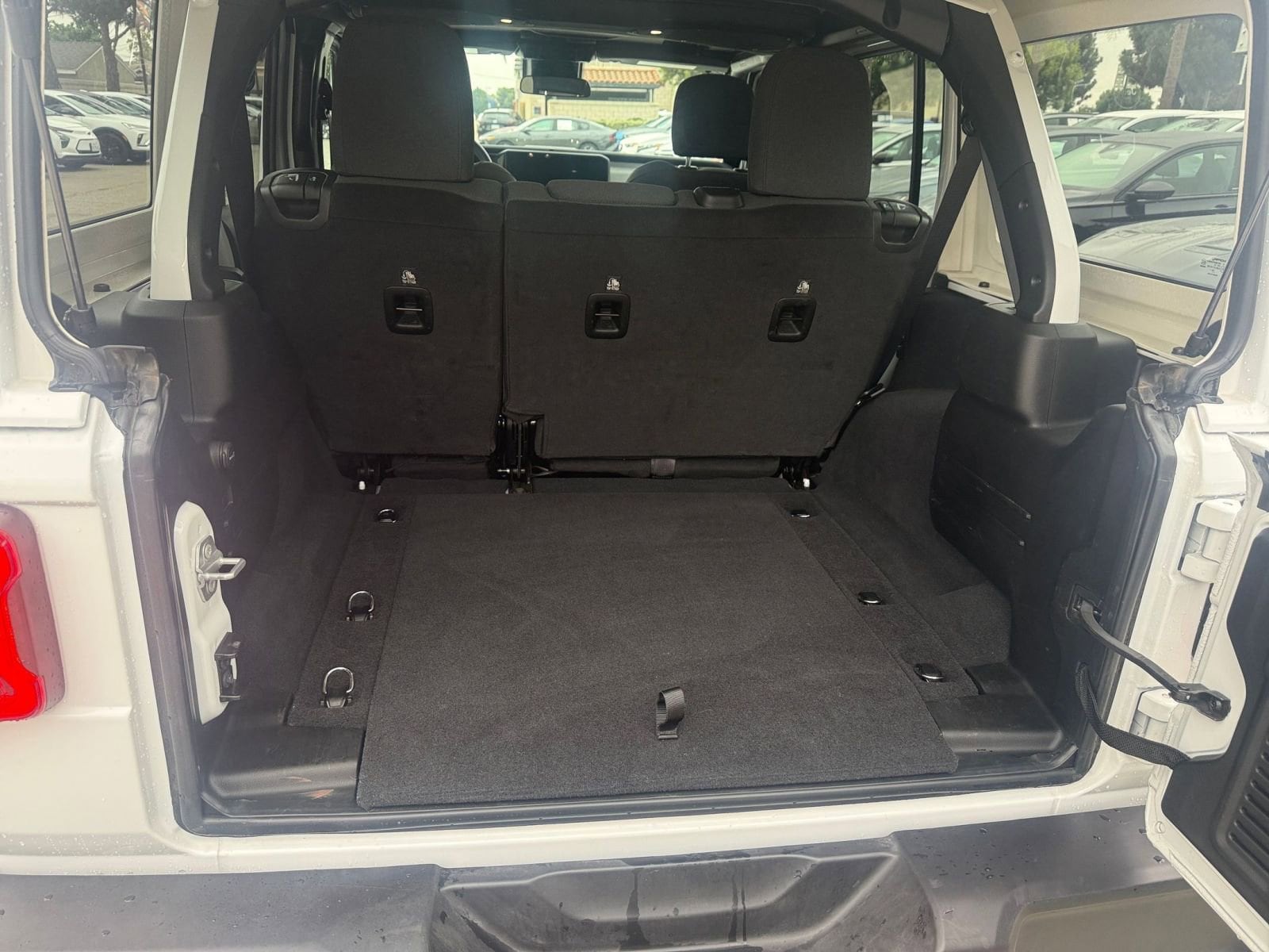 Thumbnail: 2025 Jeep Wrangler - 27