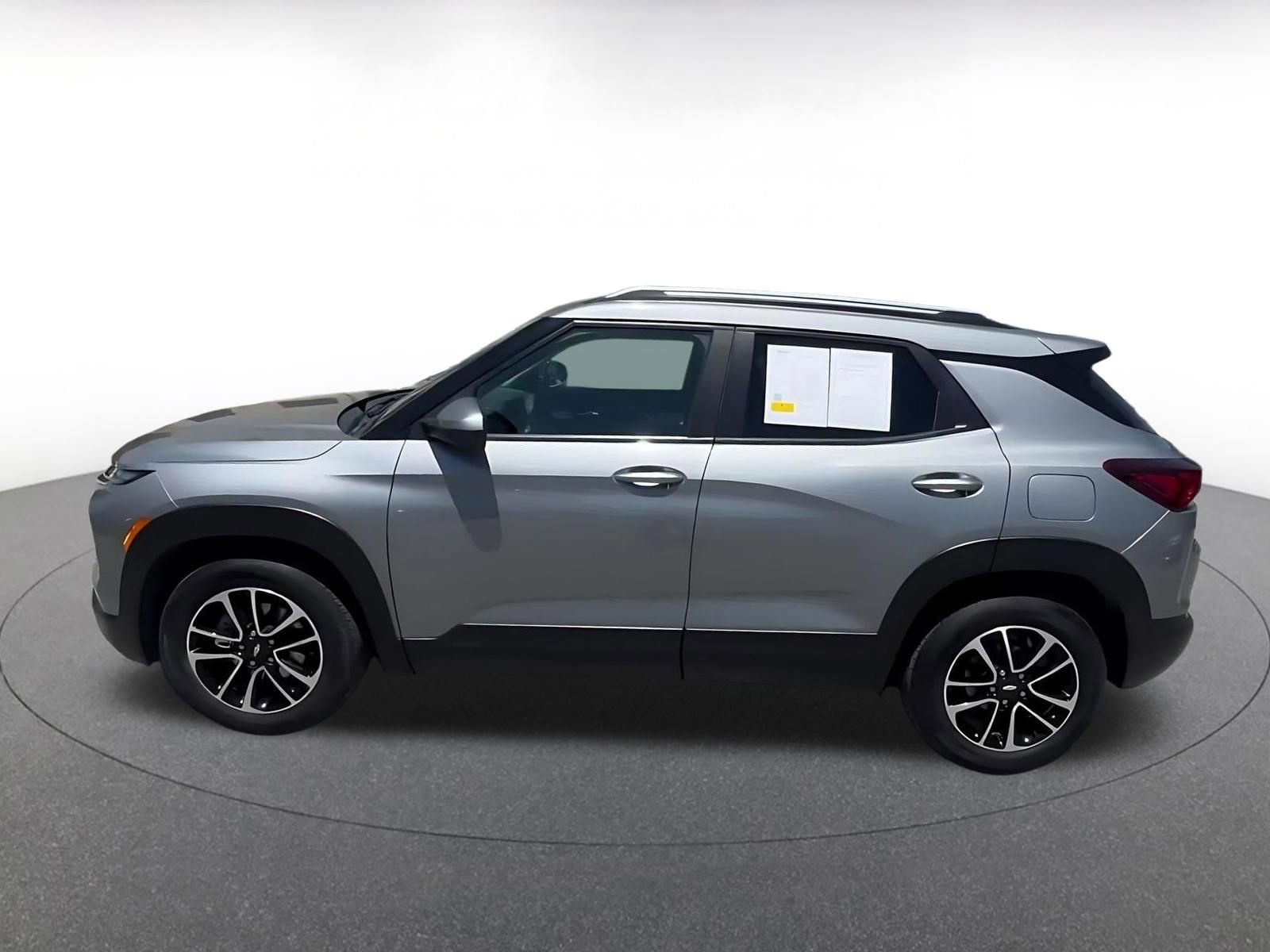 Thumbnail: 2025 Chevrolet TrailBlazer - 9