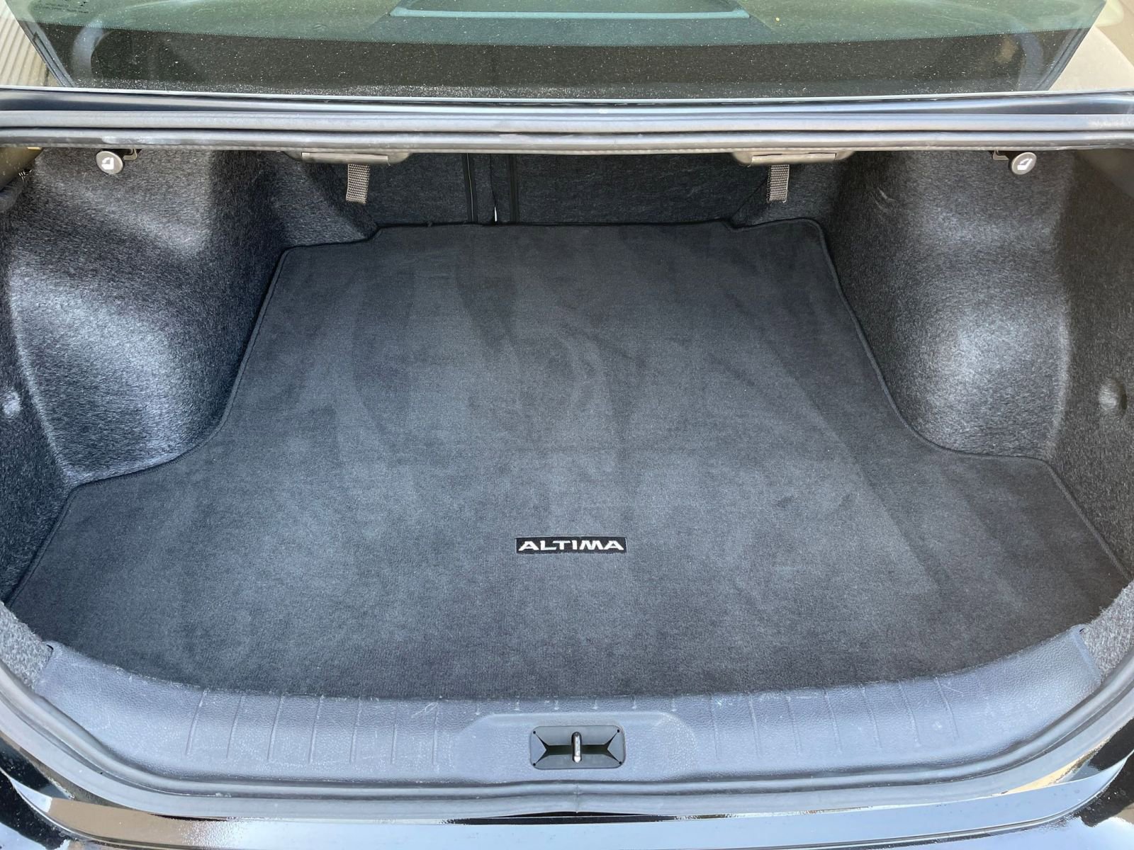 Thumbnail: 2024 Nissan Altima - 31