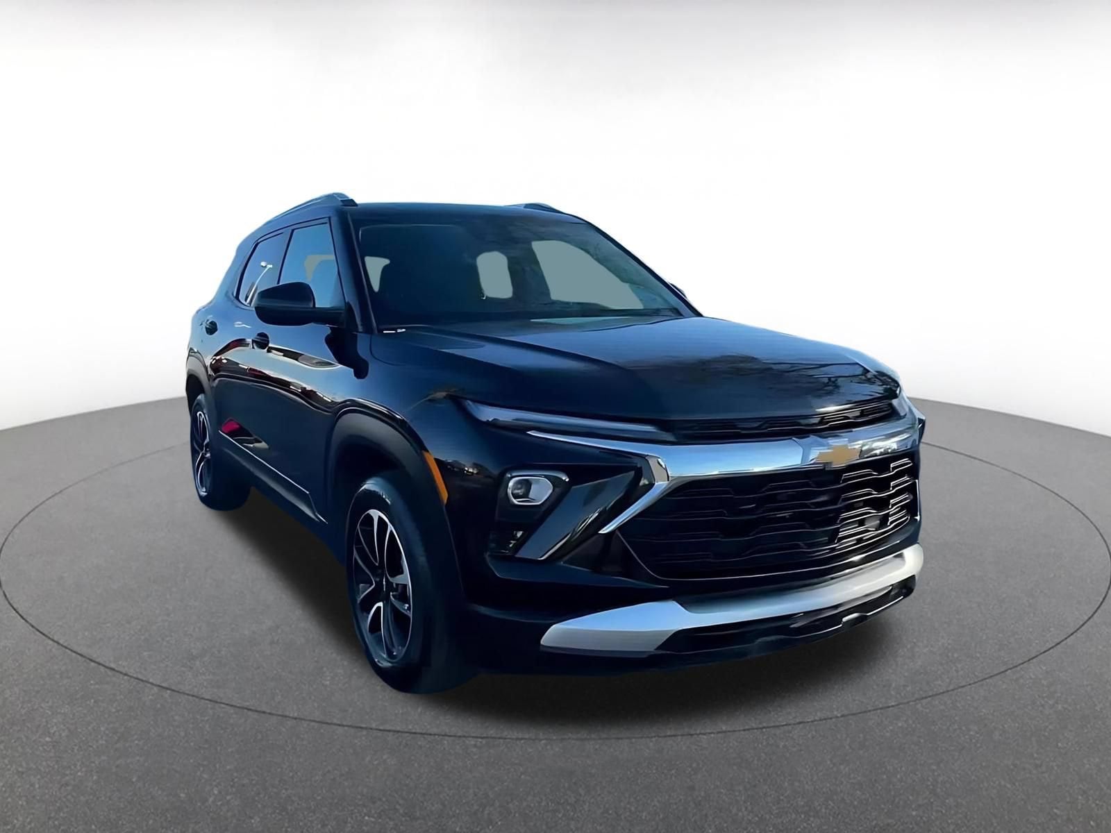 Thumbnail: 2025 Chevrolet TrailBlazer - 3
