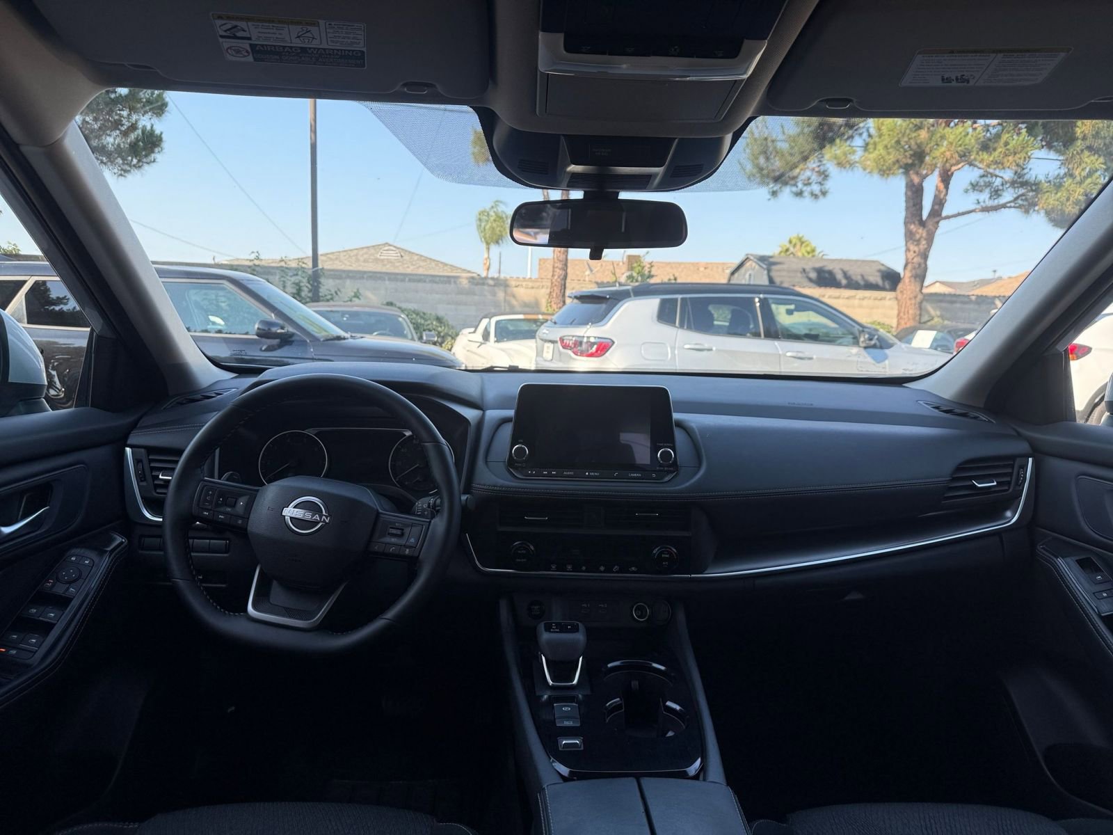 Thumbnail: 2025 Nissan Rogue - 30