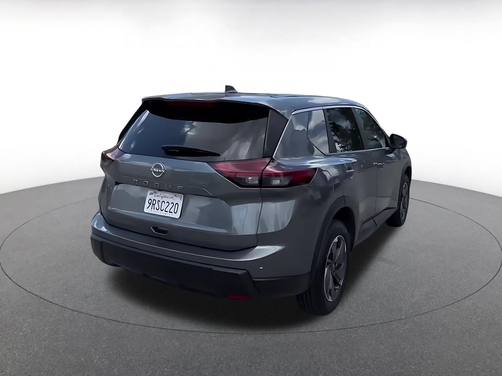 Thumbnail: 2025 Nissan Rogue - 15