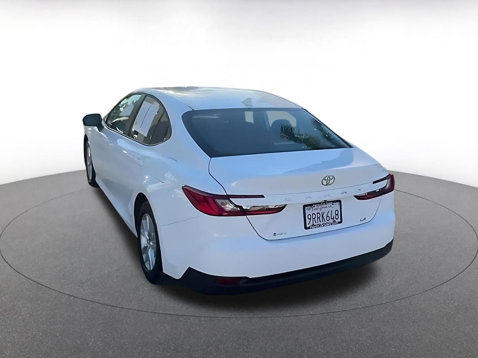 Thumbnail: 2025 Toyota Camry - 11