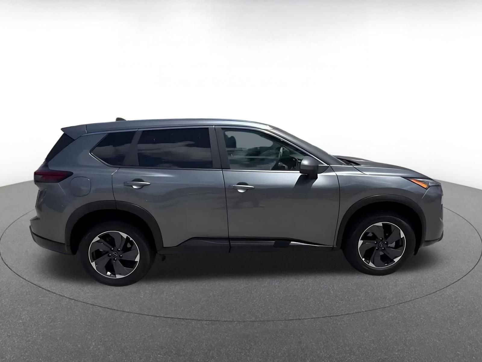 Thumbnail: 2025 Nissan Rogue - 16