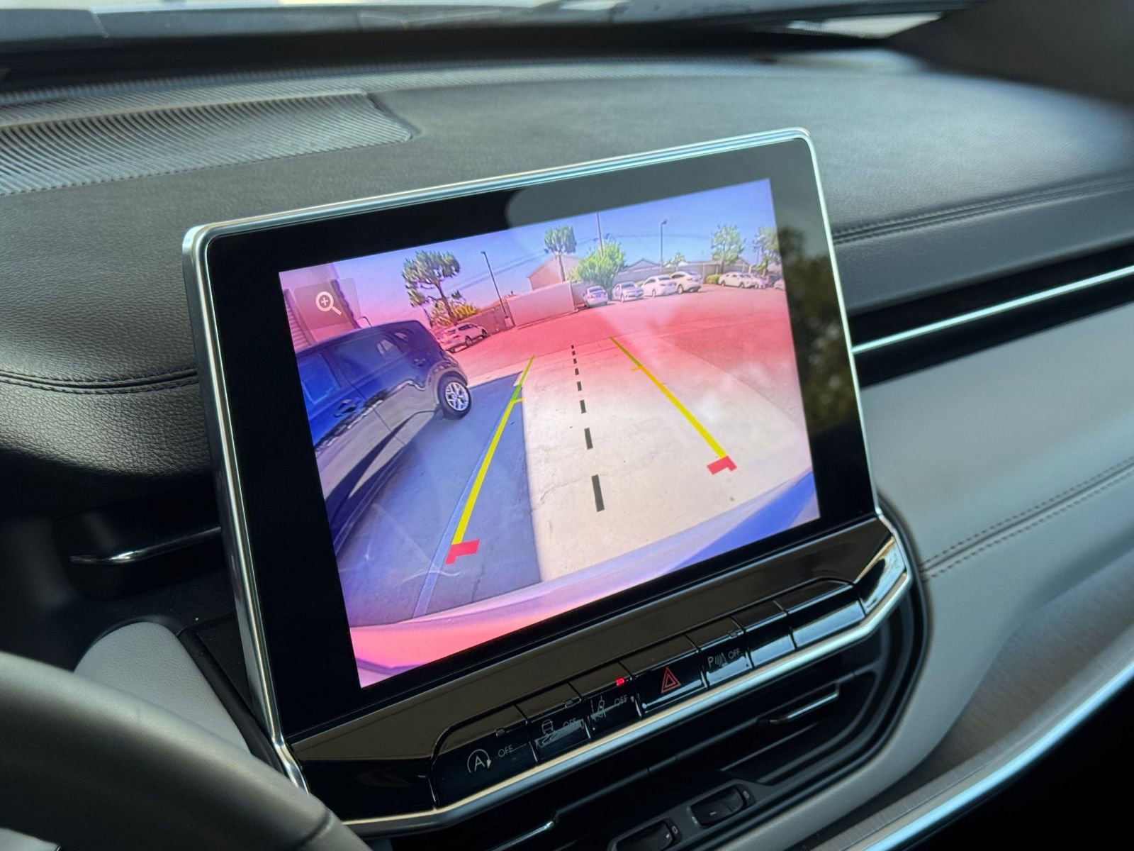 Thumbnail: 2025 Jeep Compass - 24