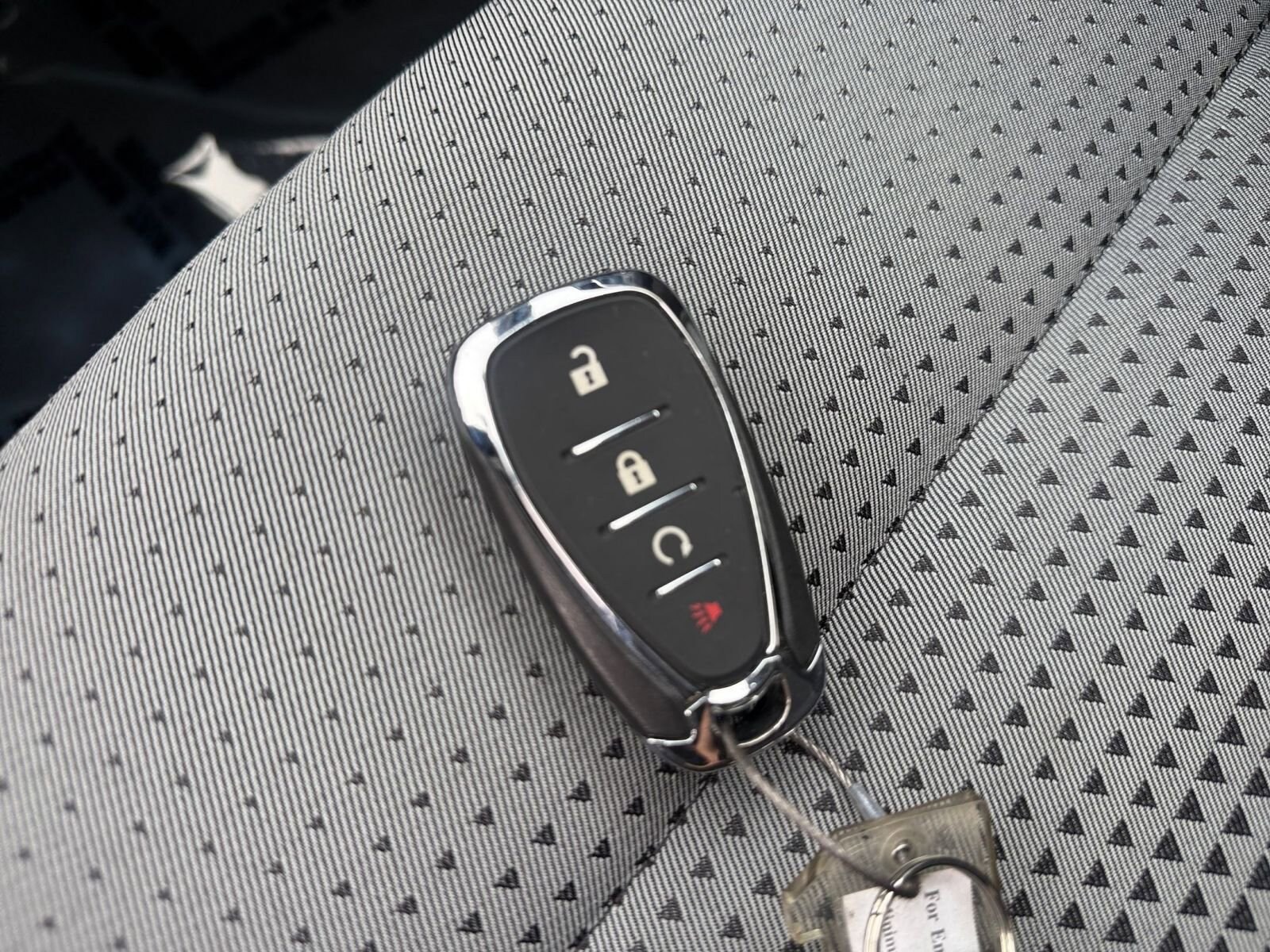 Thumbnail: 2025 Chevrolet Trax - 22