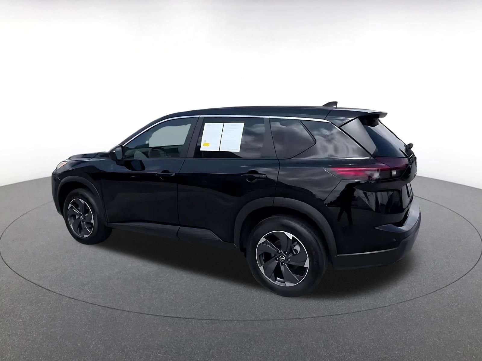 Thumbnail: 2025 Nissan Rogue - 9