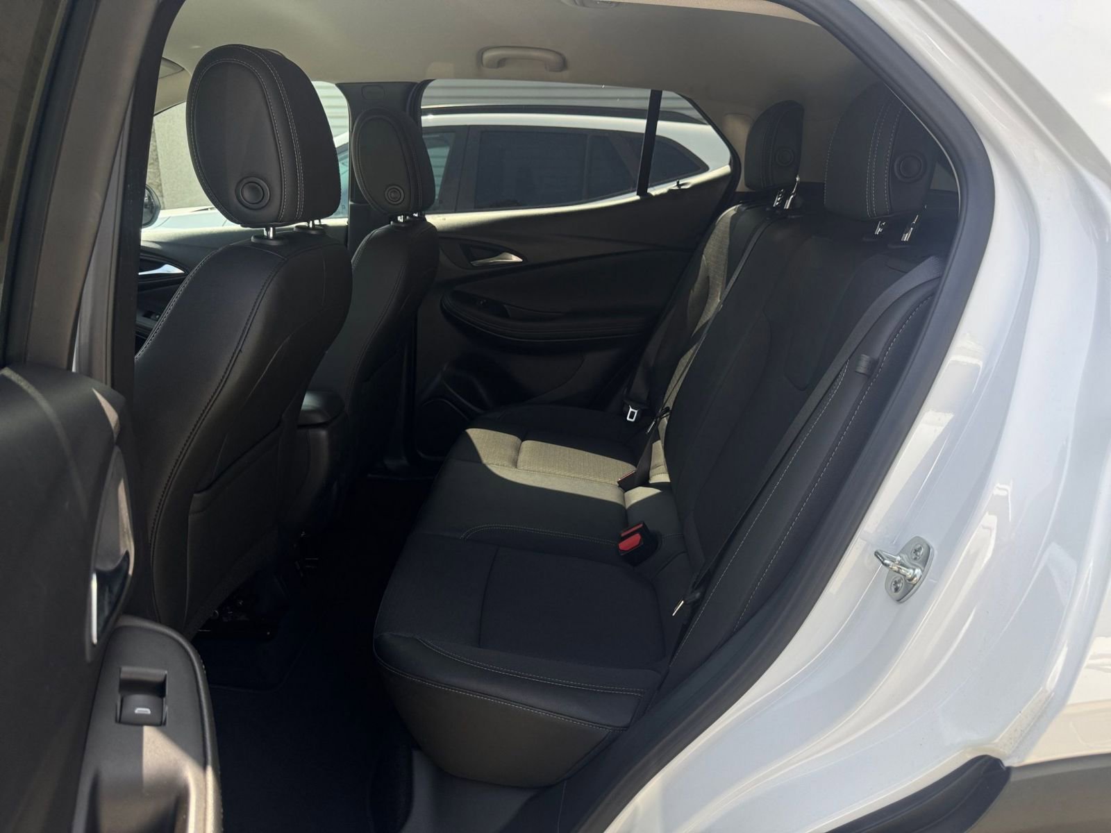 Thumbnail: 2025 Buick Encore GX - 25
