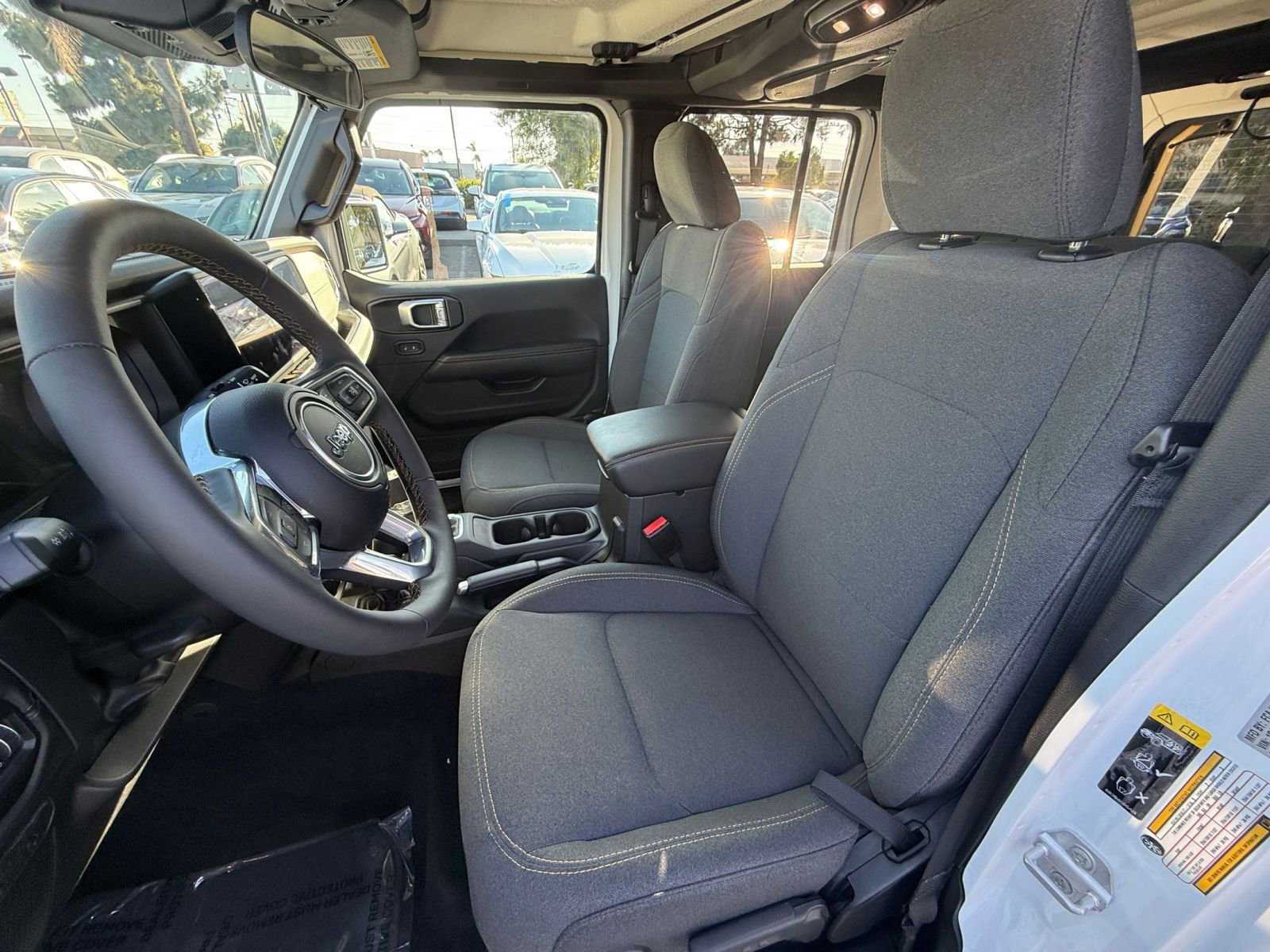 Thumbnail: 2025 Jeep Wrangler - 32