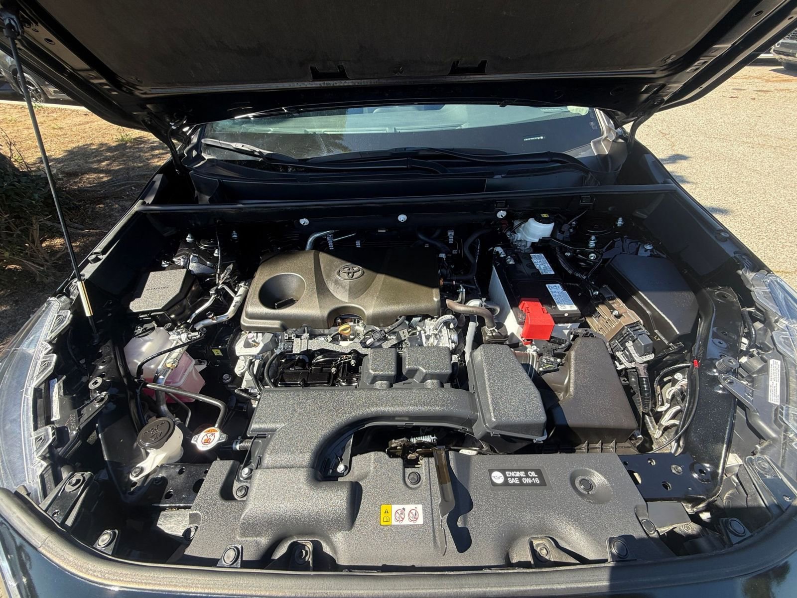 Thumbnail: 2025 Toyota RAV4 - 28