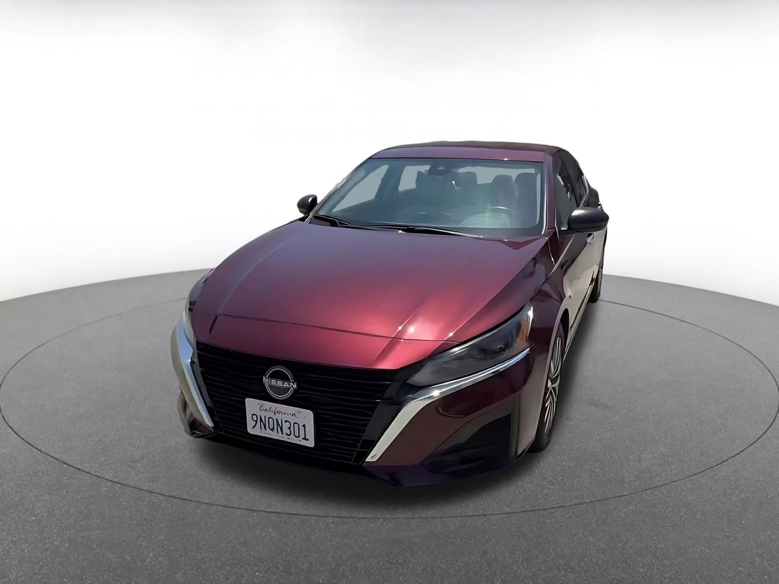 Thumbnail: 2025 Nissan Altima - 4