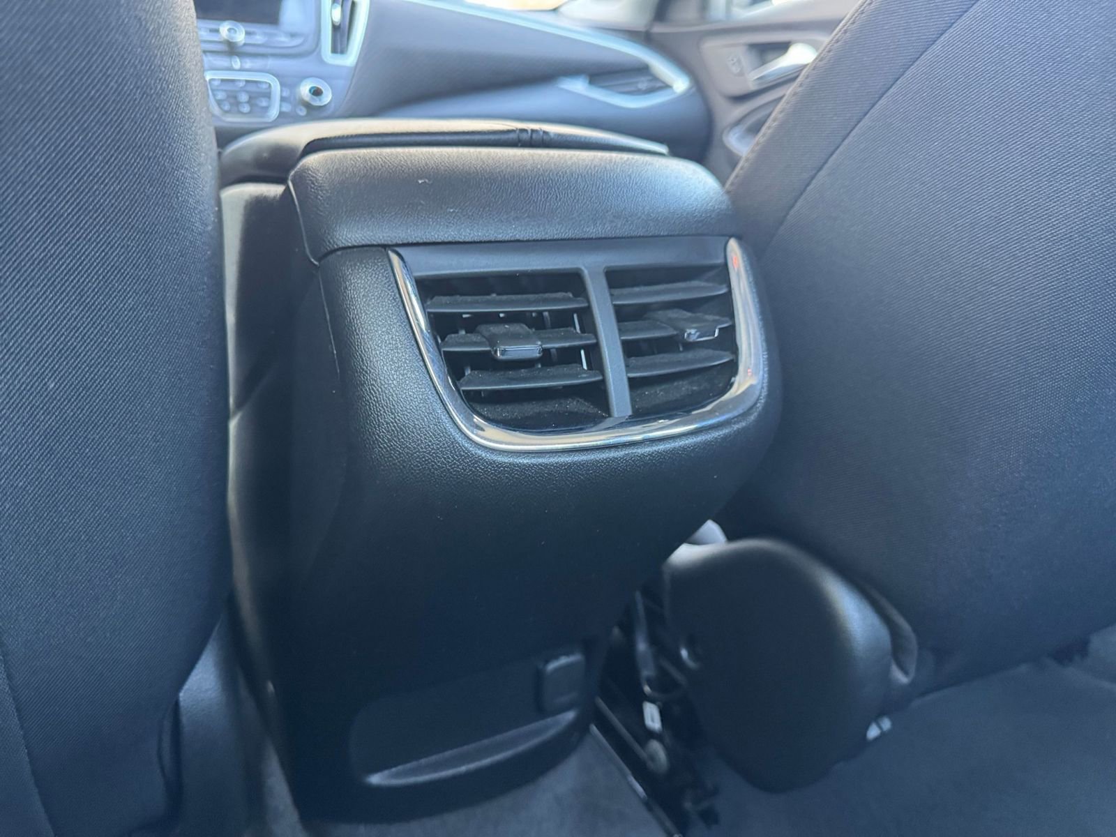 Thumbnail: 2024 Chevrolet Malibu - 23