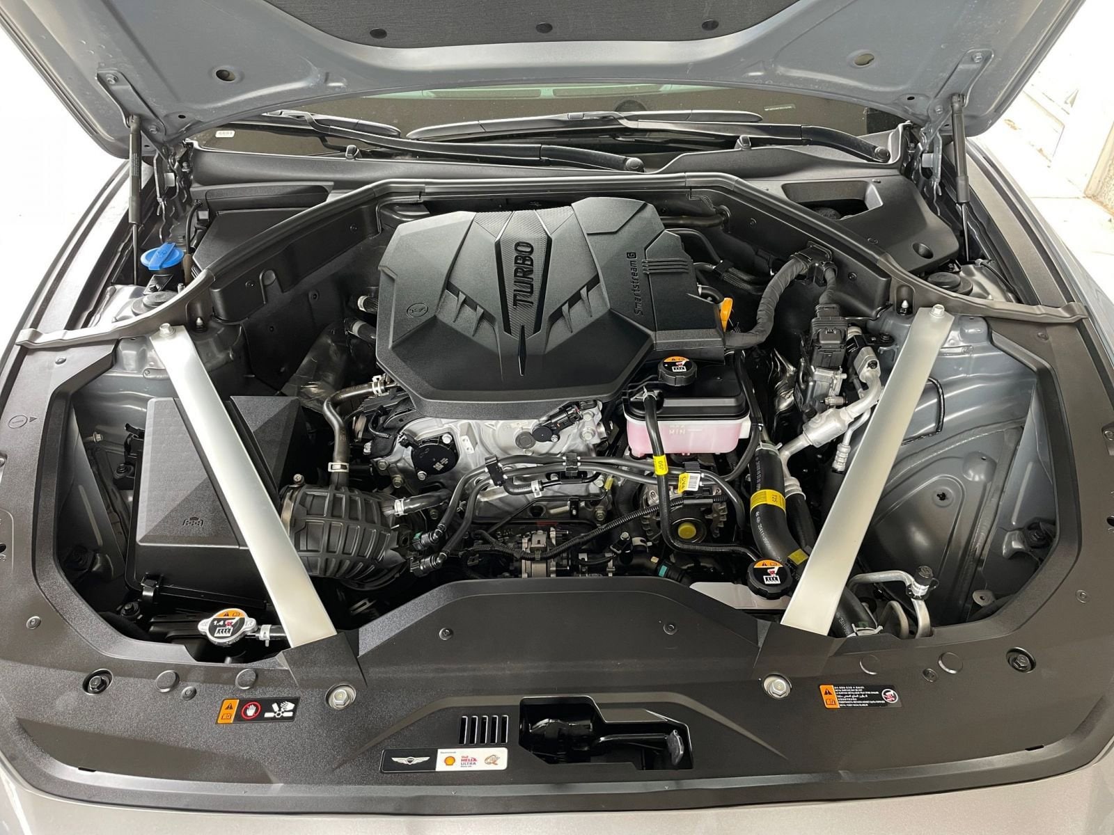 Thumbnail: 2025 Genesis G70 - 32