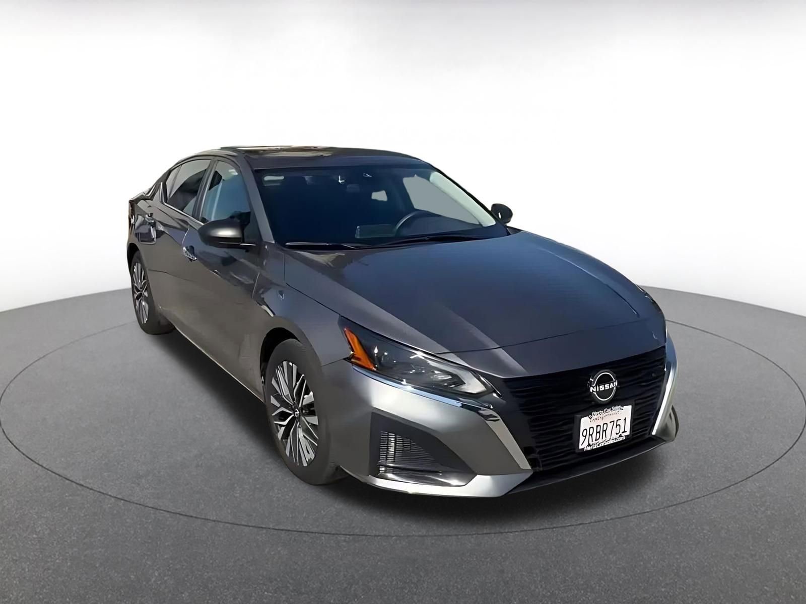 Thumbnail: 2025 Nissan Altima - 2