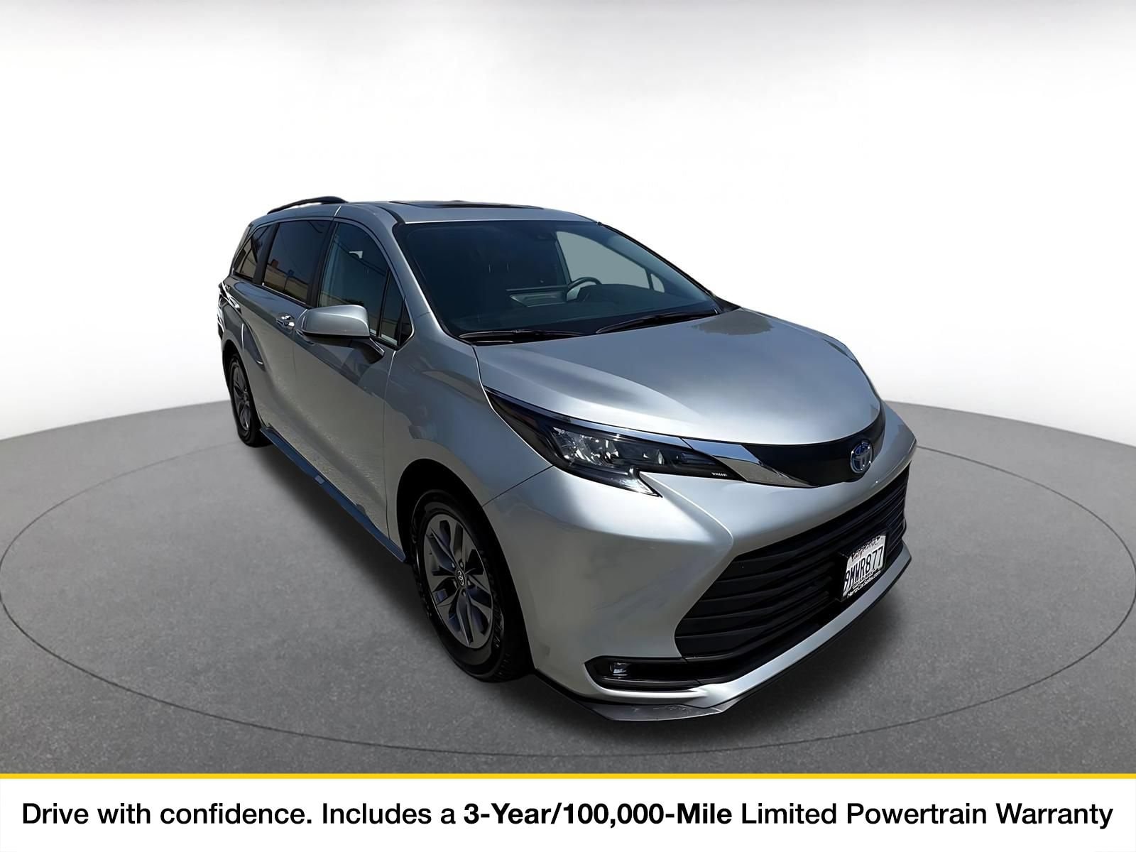 Thumbnail: 2025 Toyota Sienna - 1