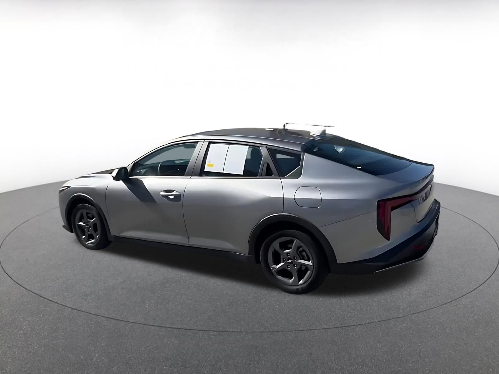 Thumbnail: 2025 Kia K4 - 9