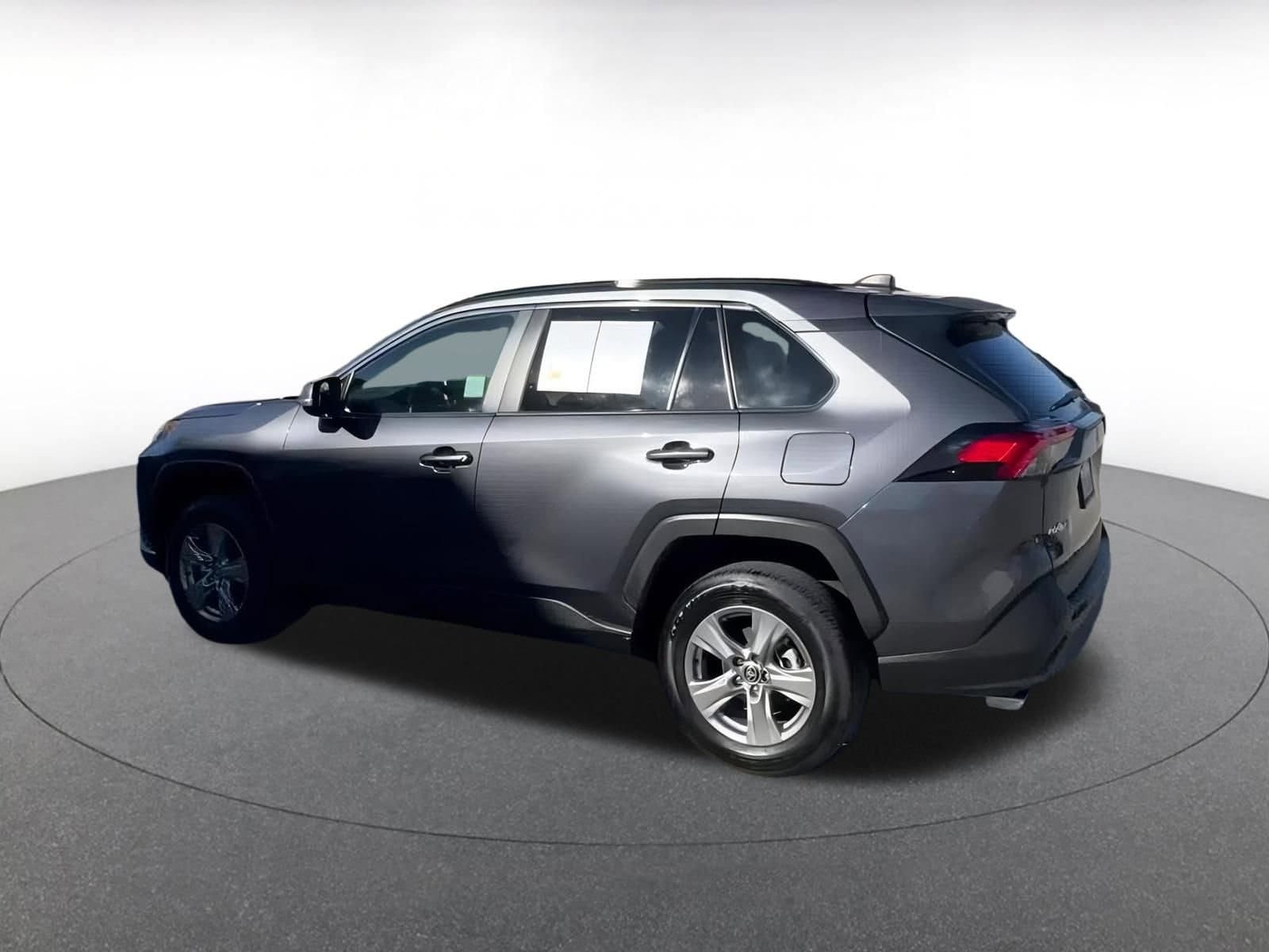 Thumbnail: 2025 Toyota RAV4 - 10