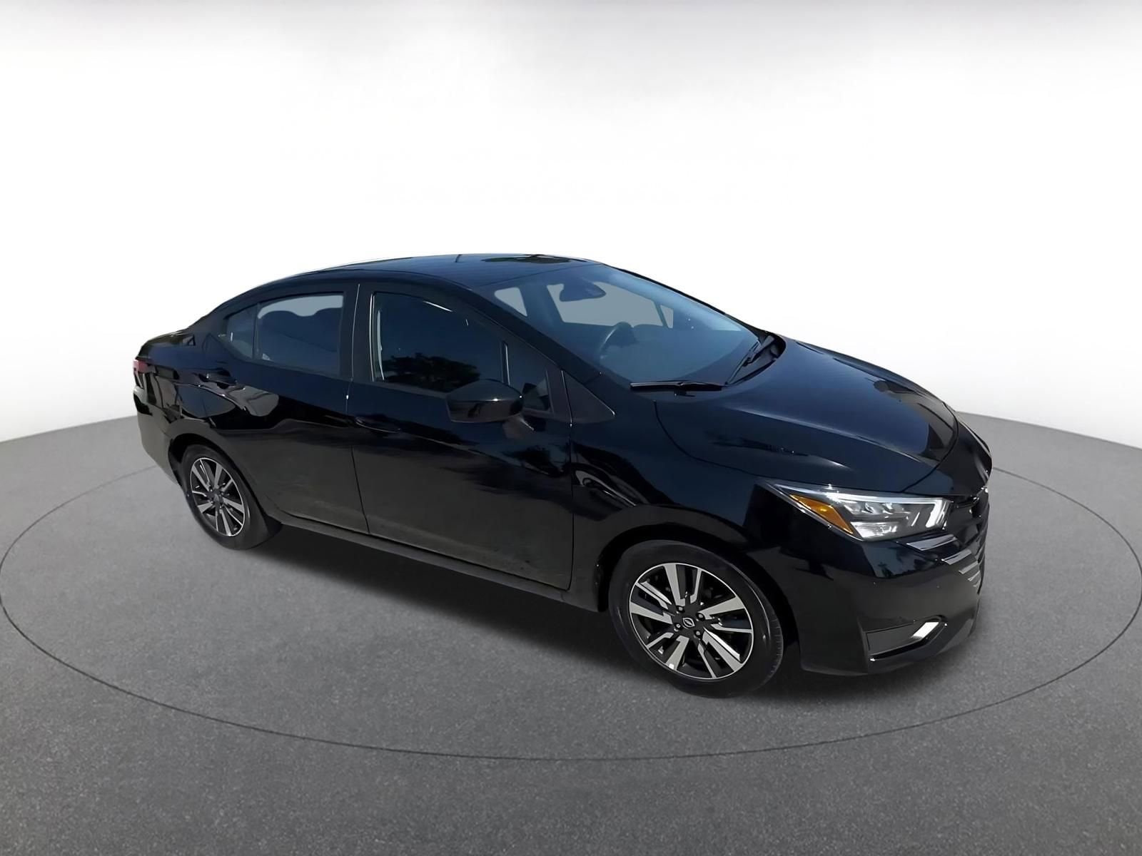 Thumbnail: 2025 Nissan Versa - 2