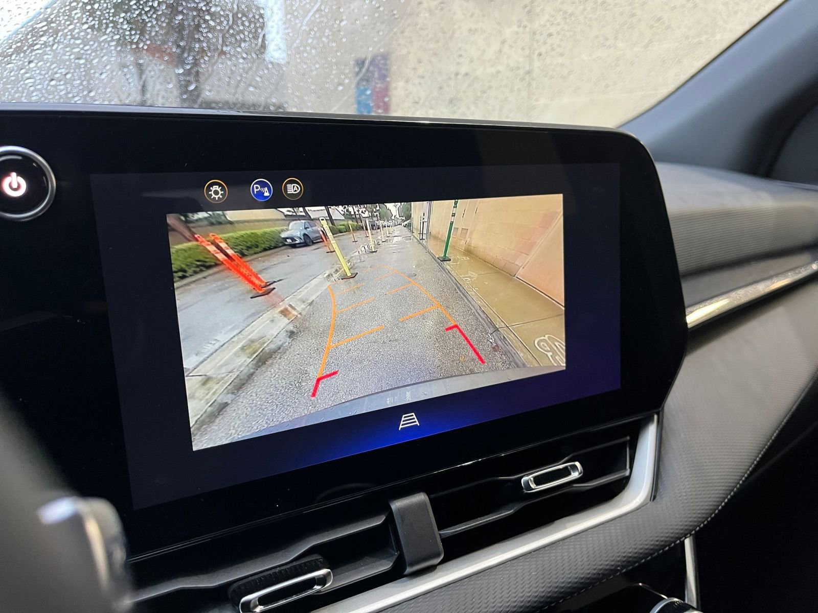 Thumbnail: 2025 Chevrolet Equinox - 17