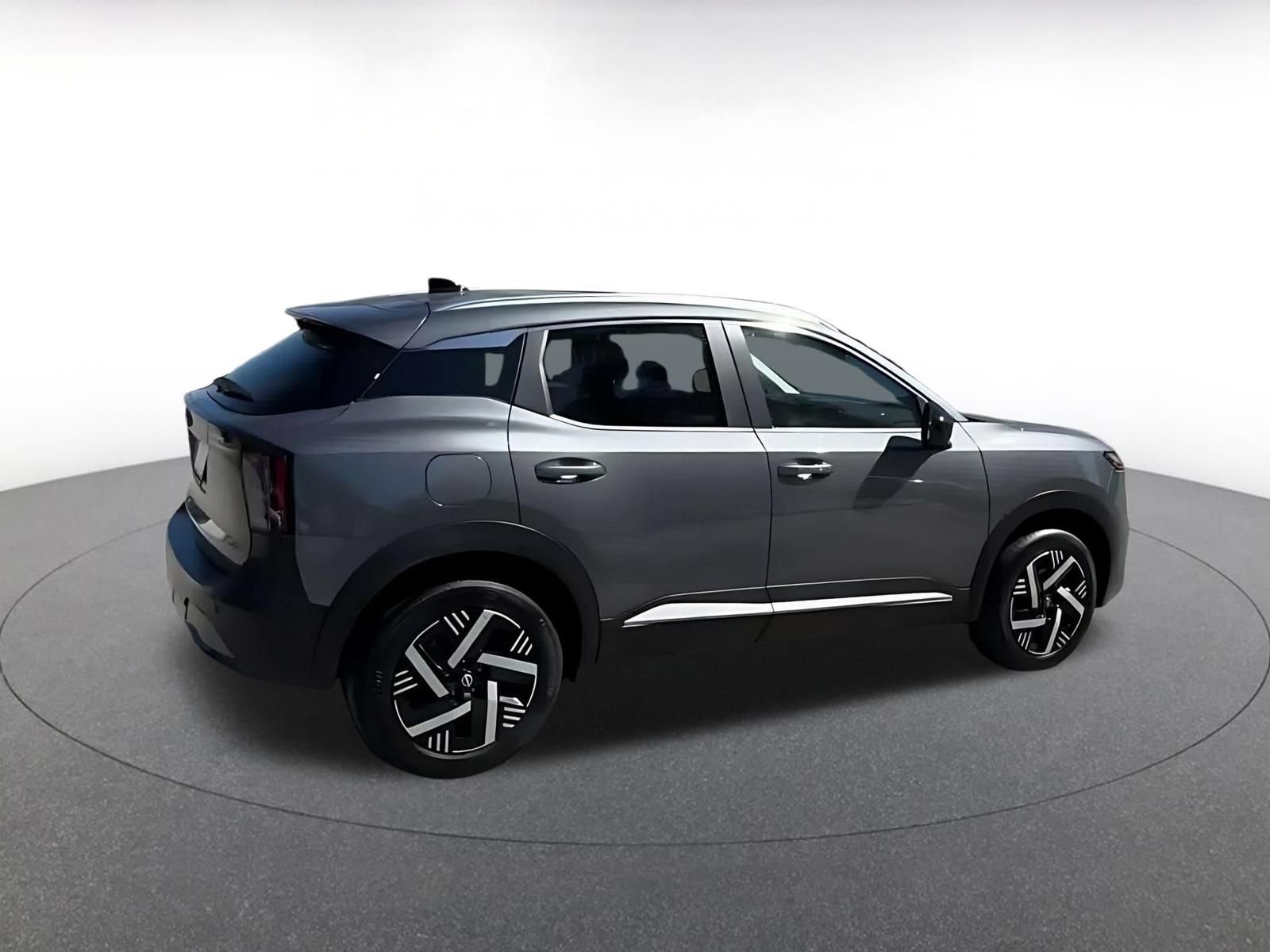 Thumbnail: 2026 Nissan Kicks - 14