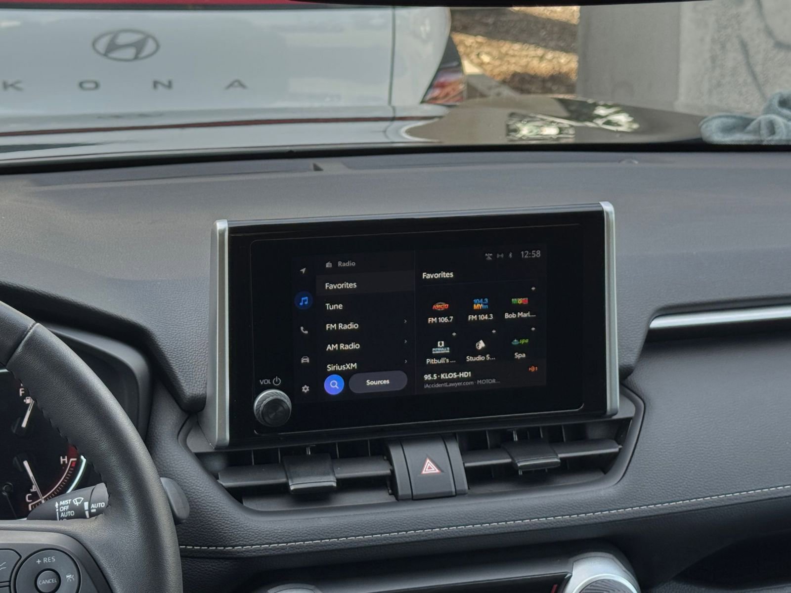 Thumbnail: 2025 Toyota RAV4 - 18