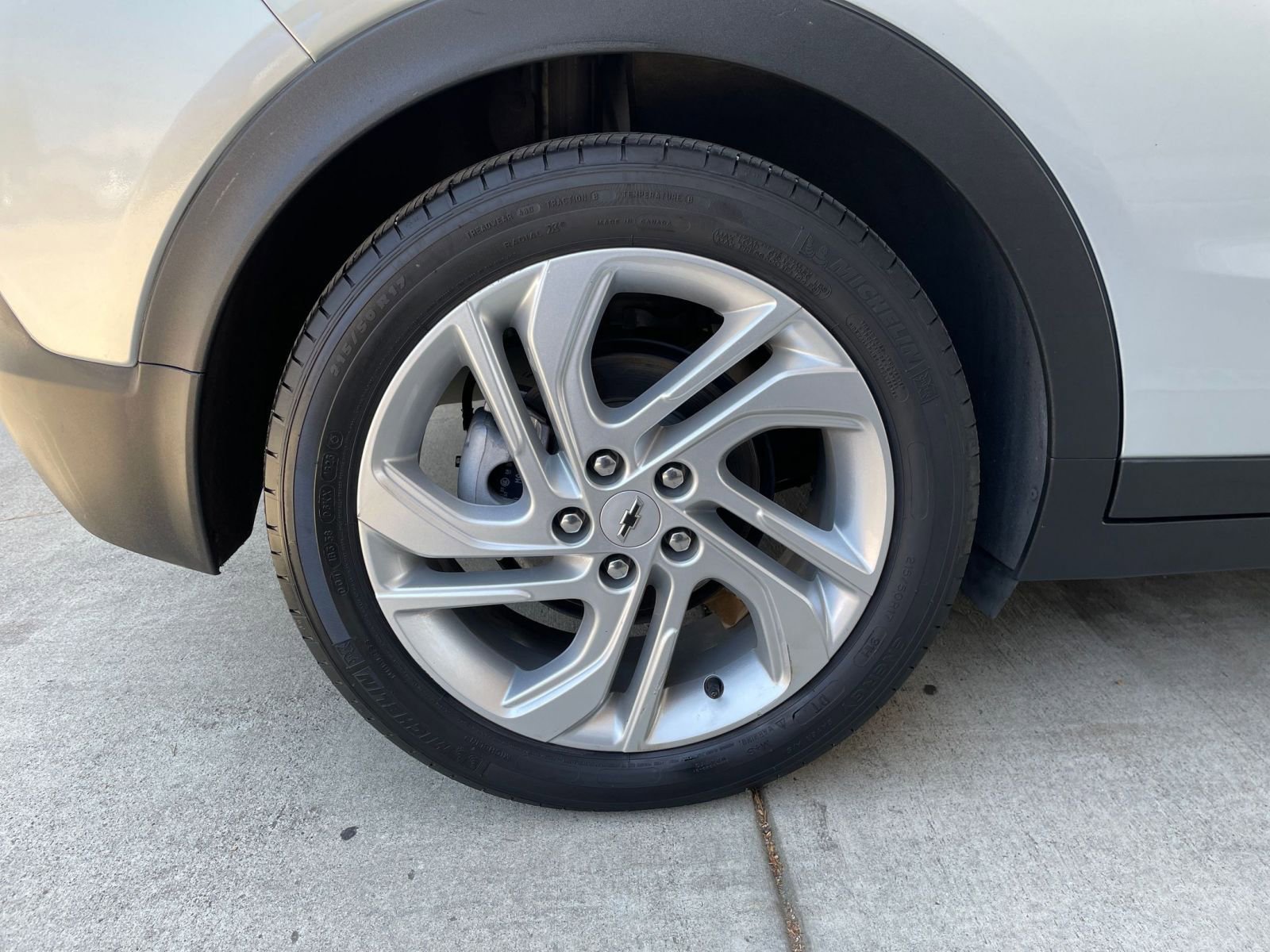Thumbnail: 2023 Chevrolet Bolt EV - 32