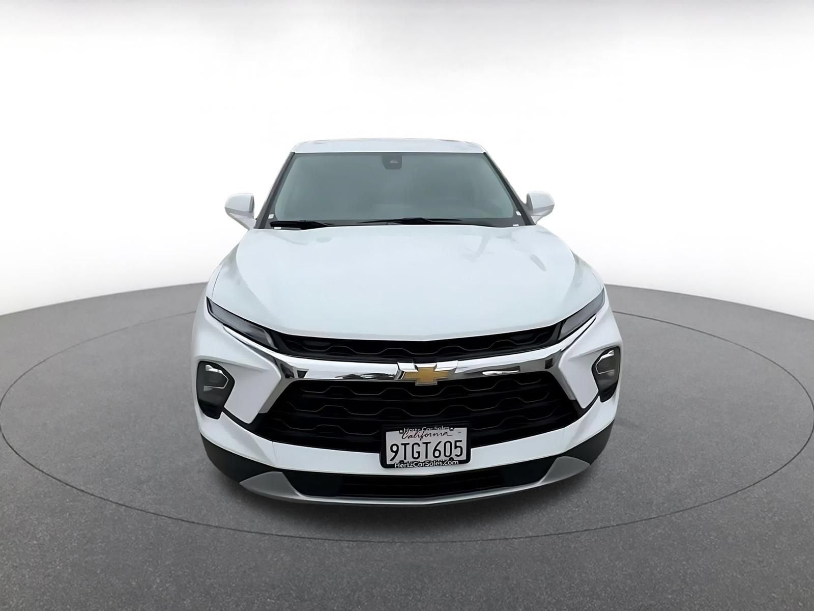 Thumbnail: 2025 Chevrolet Blazer - 4