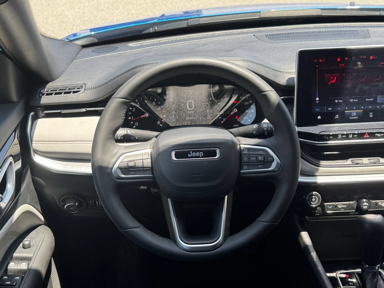 Thumbnail: 2025 Jeep Compass - 29