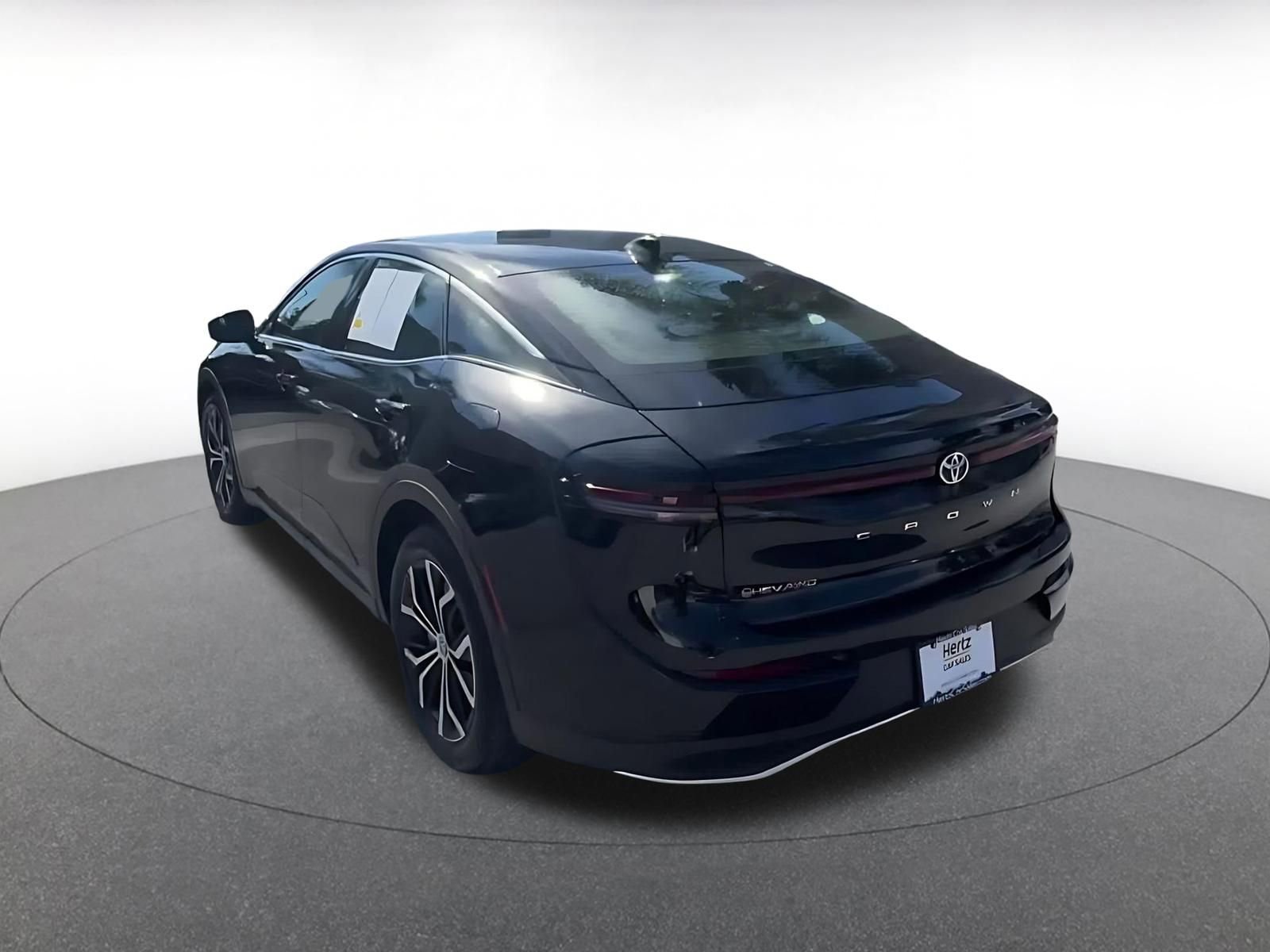 Thumbnail: 2025 Toyota Crown - 15