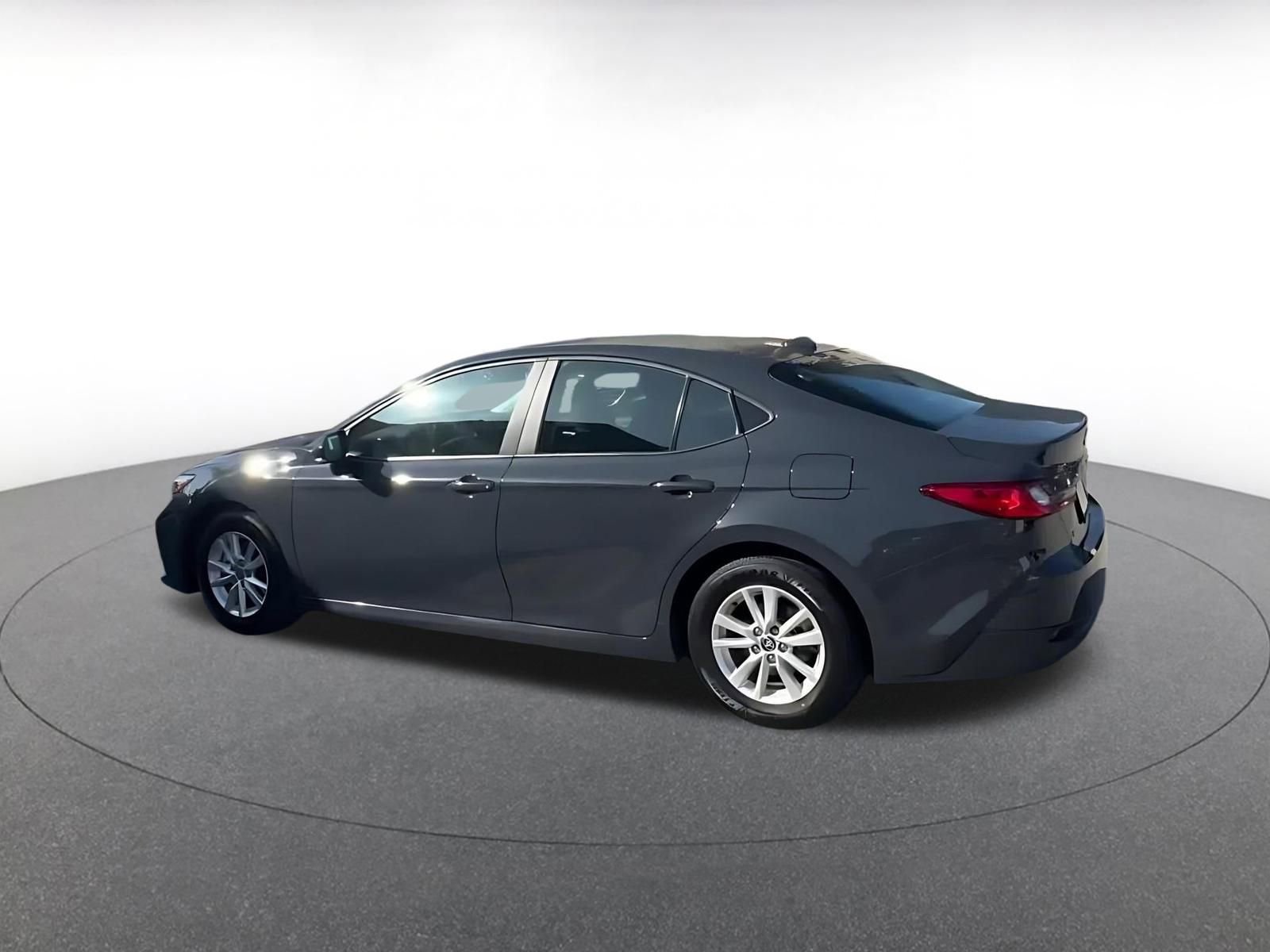 Thumbnail: 2025 Toyota Camry - 10