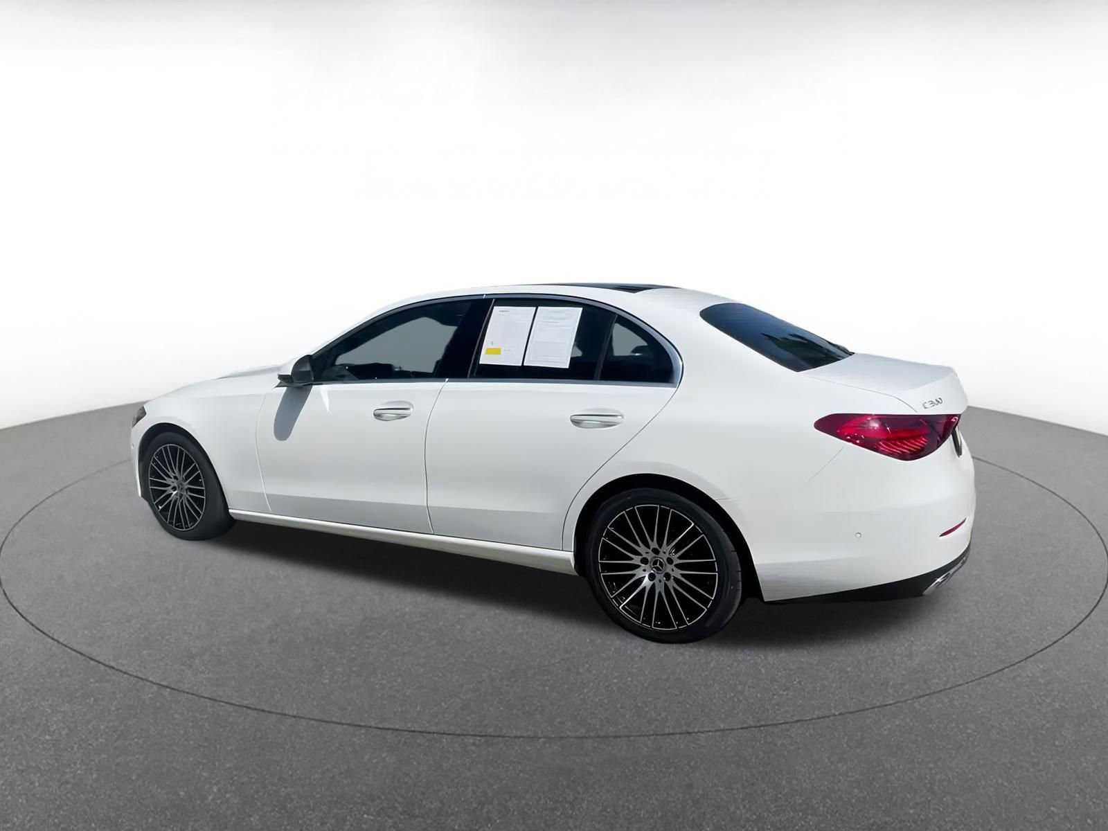 Thumbnail: 2024 Mercedes-Benz C-Class - 10