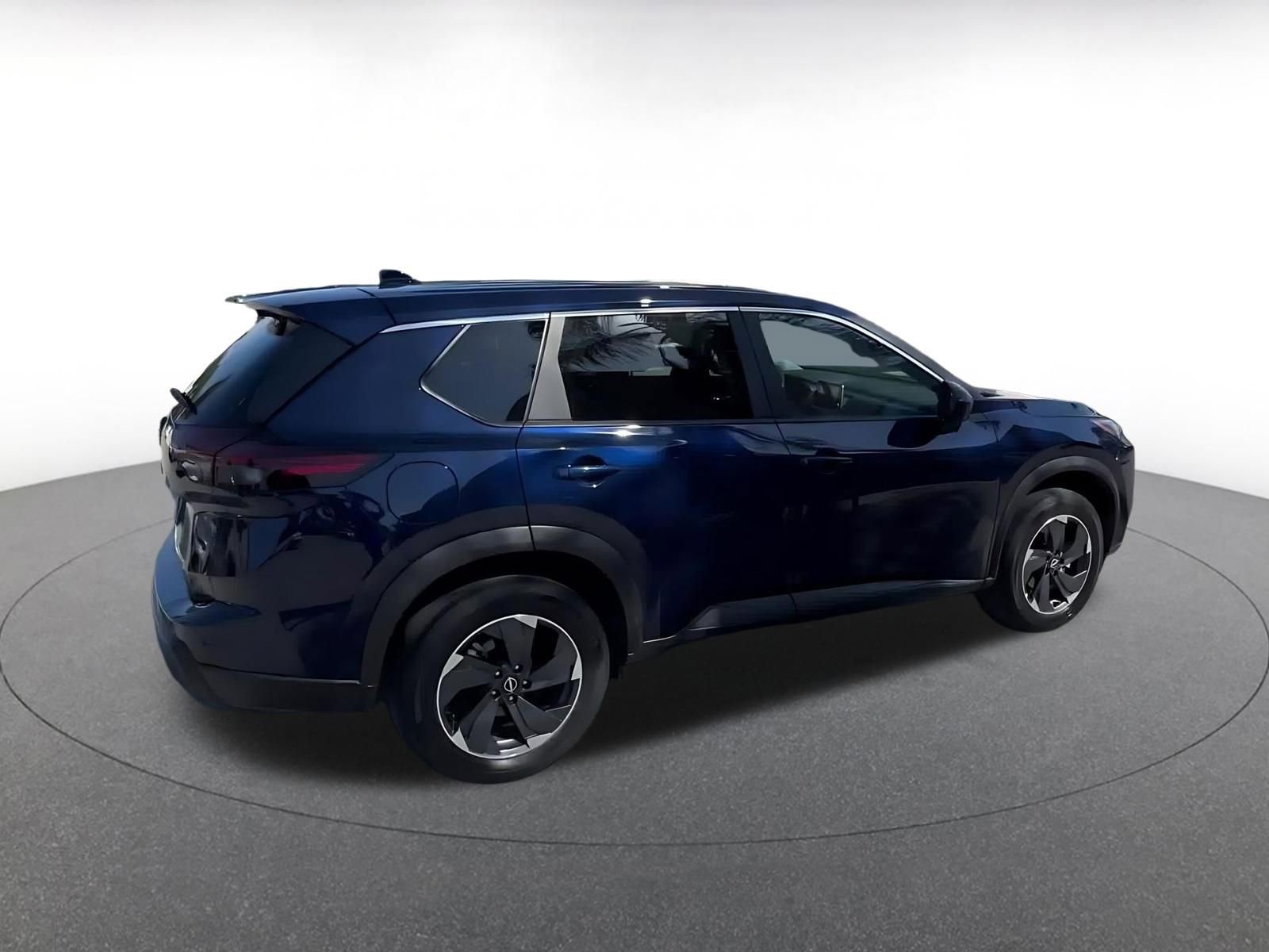 Thumbnail: 2025 Nissan Rogue - 14