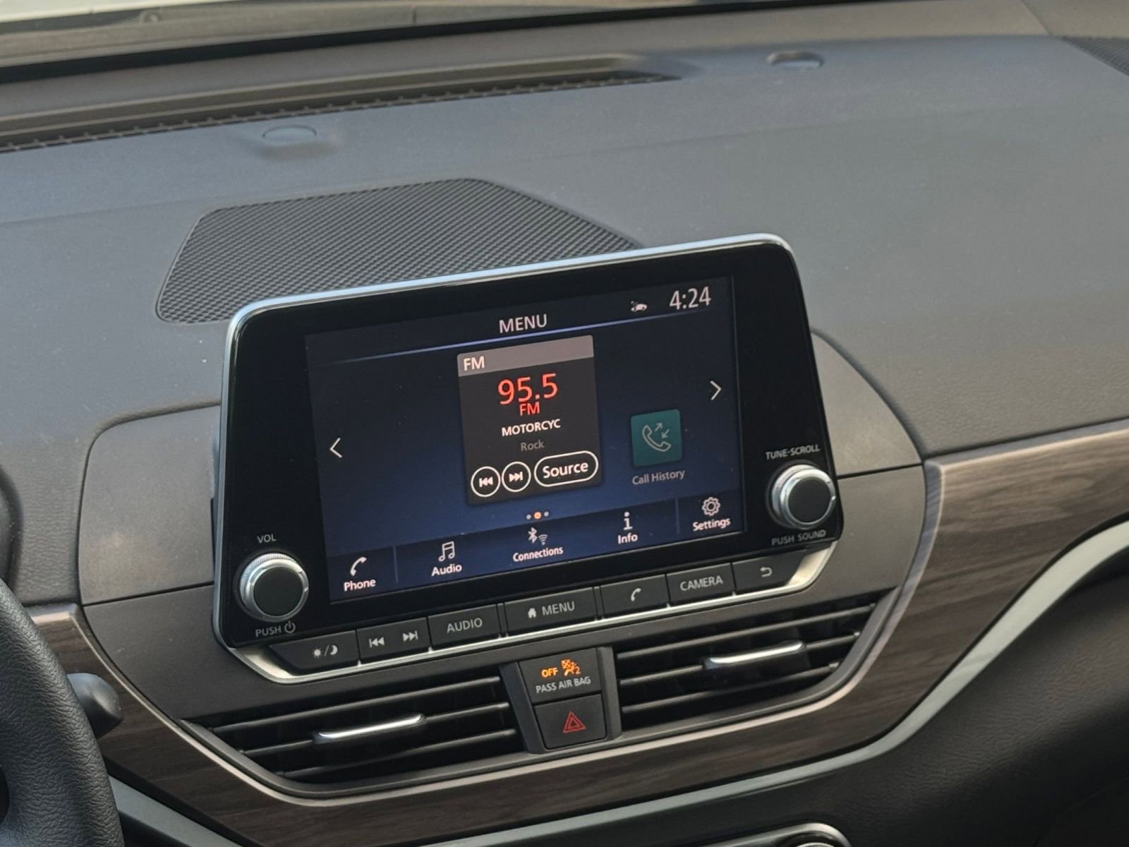 Thumbnail: 2025 Nissan Altima - 17