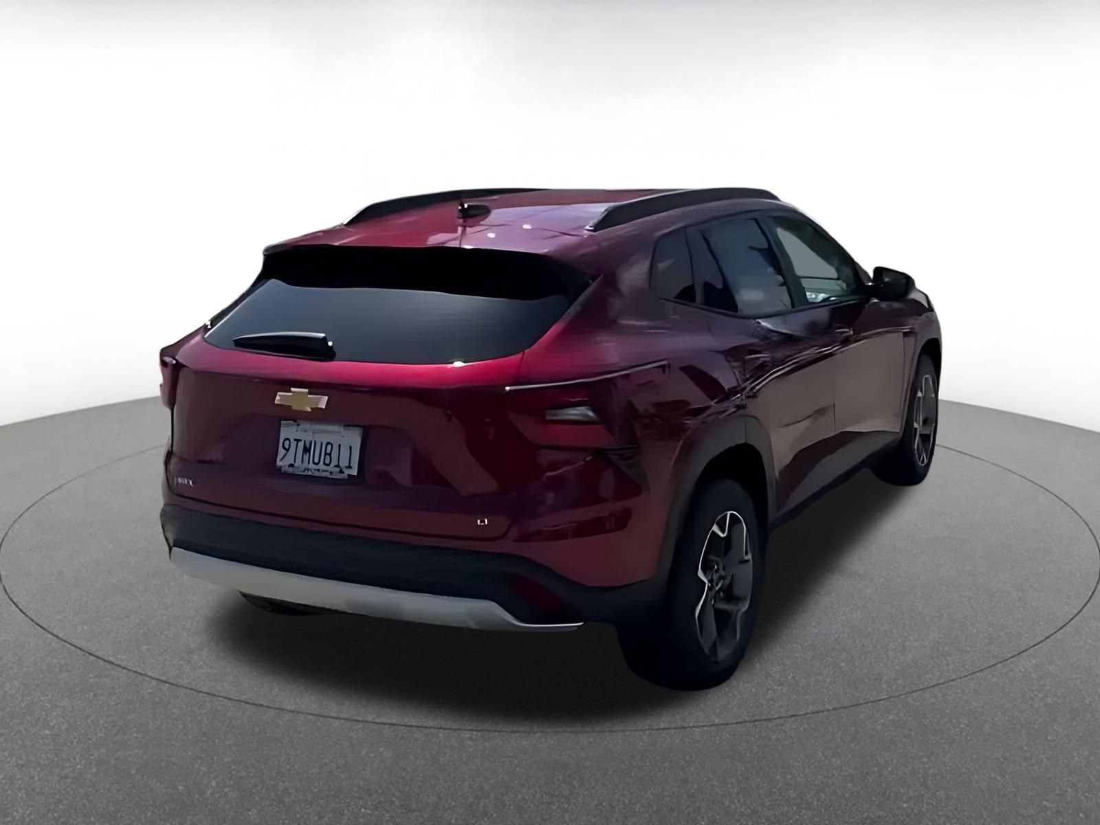 Thumbnail: 2025 Chevrolet Trax - 12