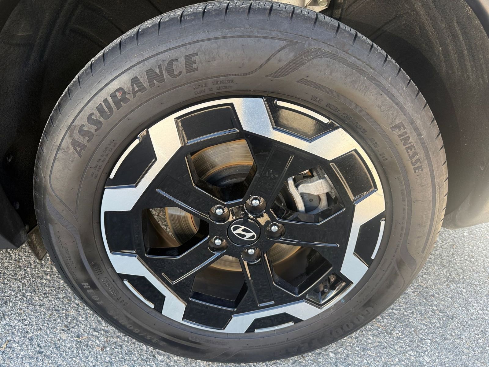 Thumbnail: 2025 Hyundai Santa Fe - 25