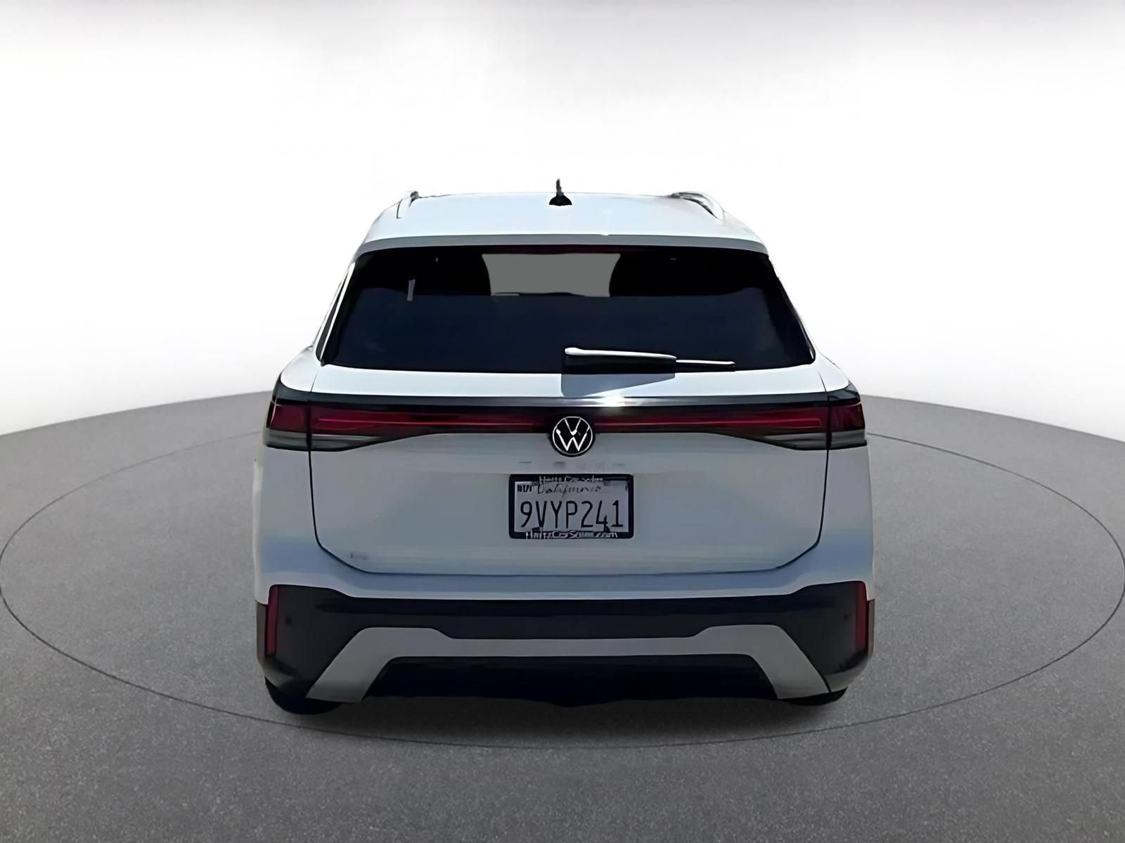 Thumbnail: 2026 Volkswagen Tiguan - 10