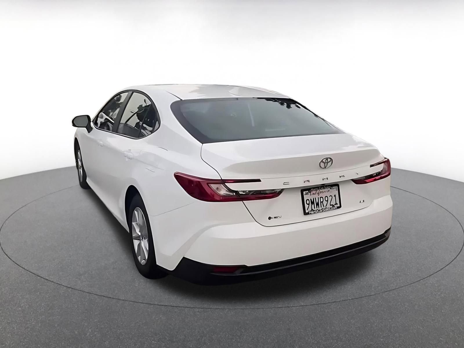 Thumbnail: 2025 Toyota Camry - 11