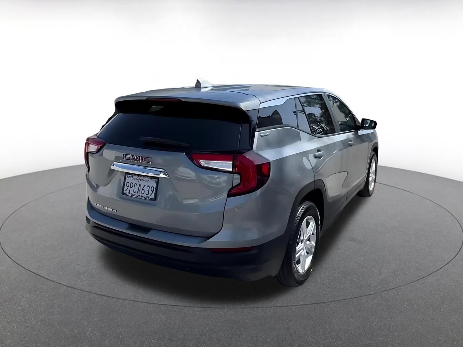 Thumbnail: 2024 GMC Terrain - 14