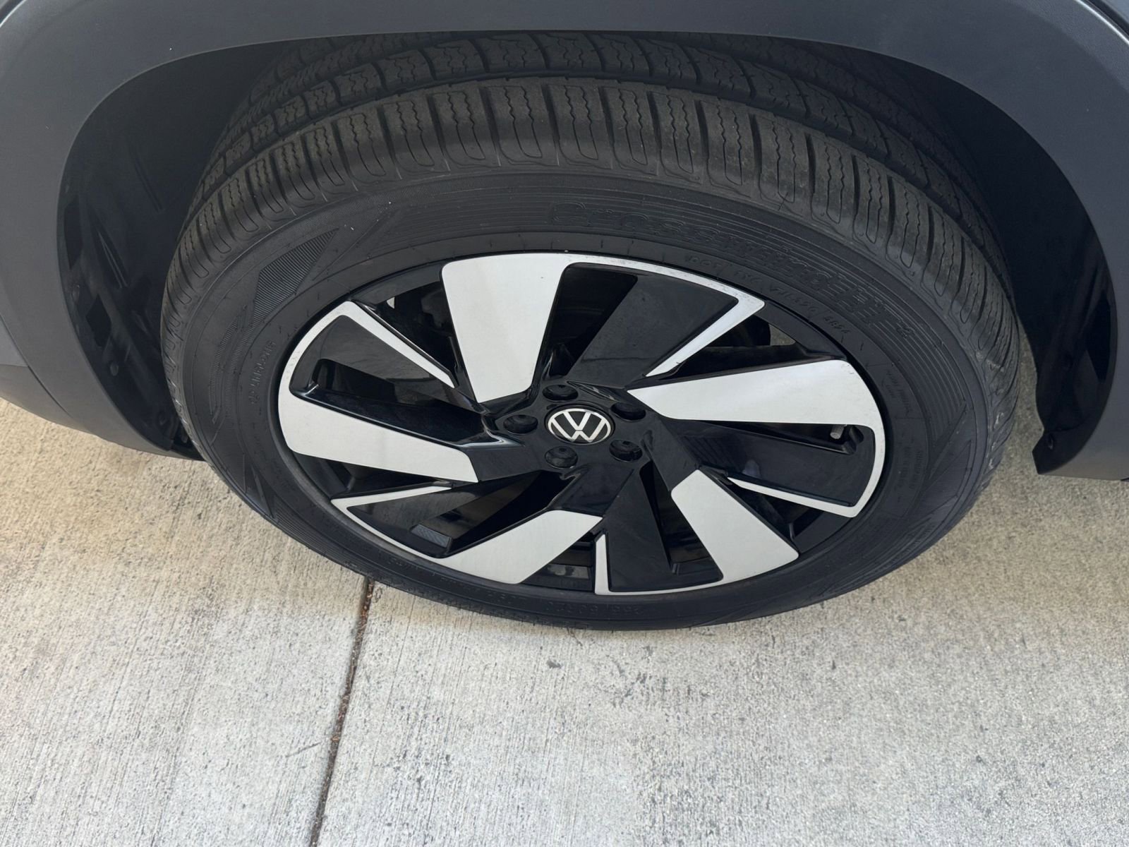 Thumbnail: 2025 Volkswagen Atlas - 30