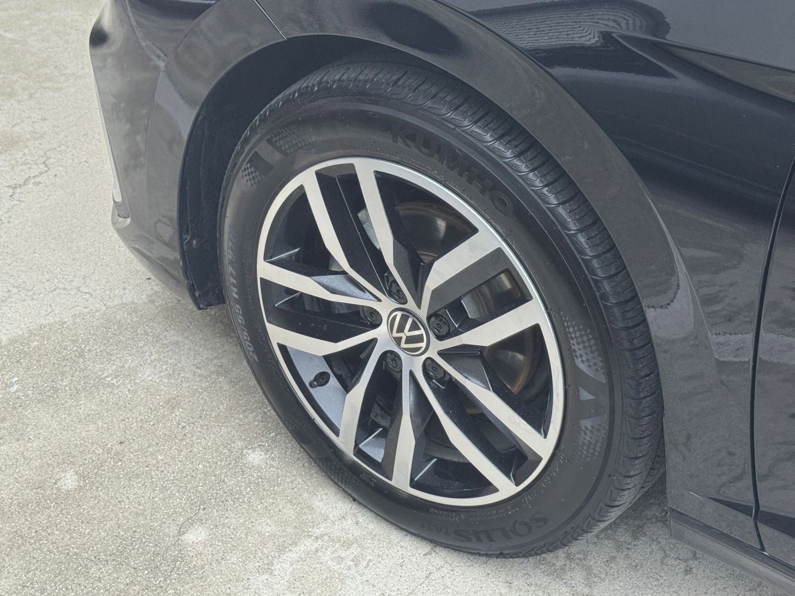 Thumbnail: 2025 Volkswagen Jetta - 30