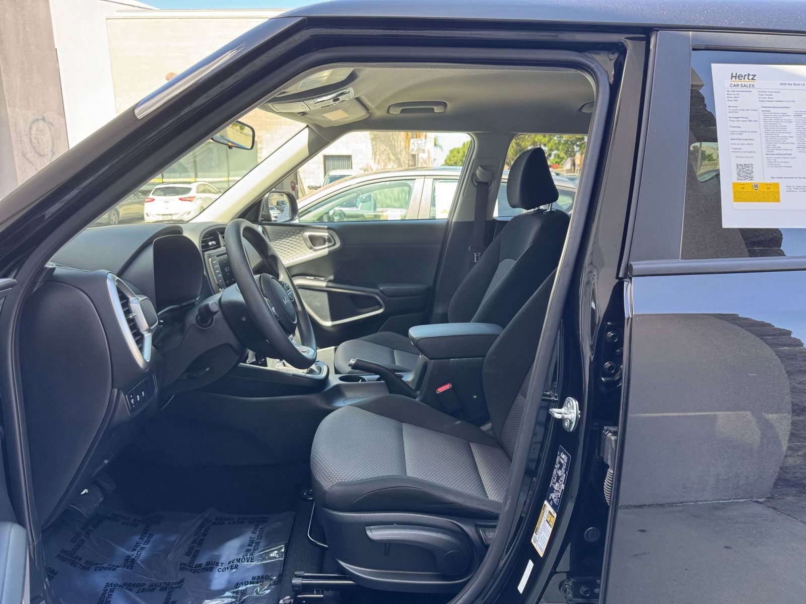 Thumbnail: 2025 Kia Soul - 24