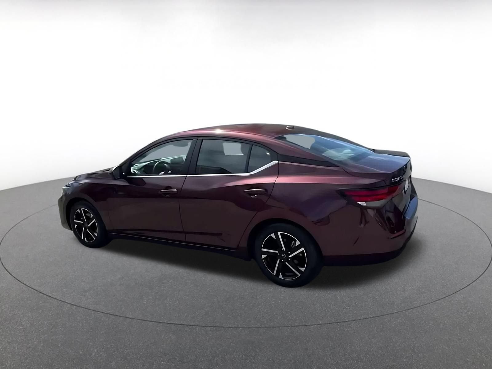 Thumbnail: 2025 Nissan Sentra - 9