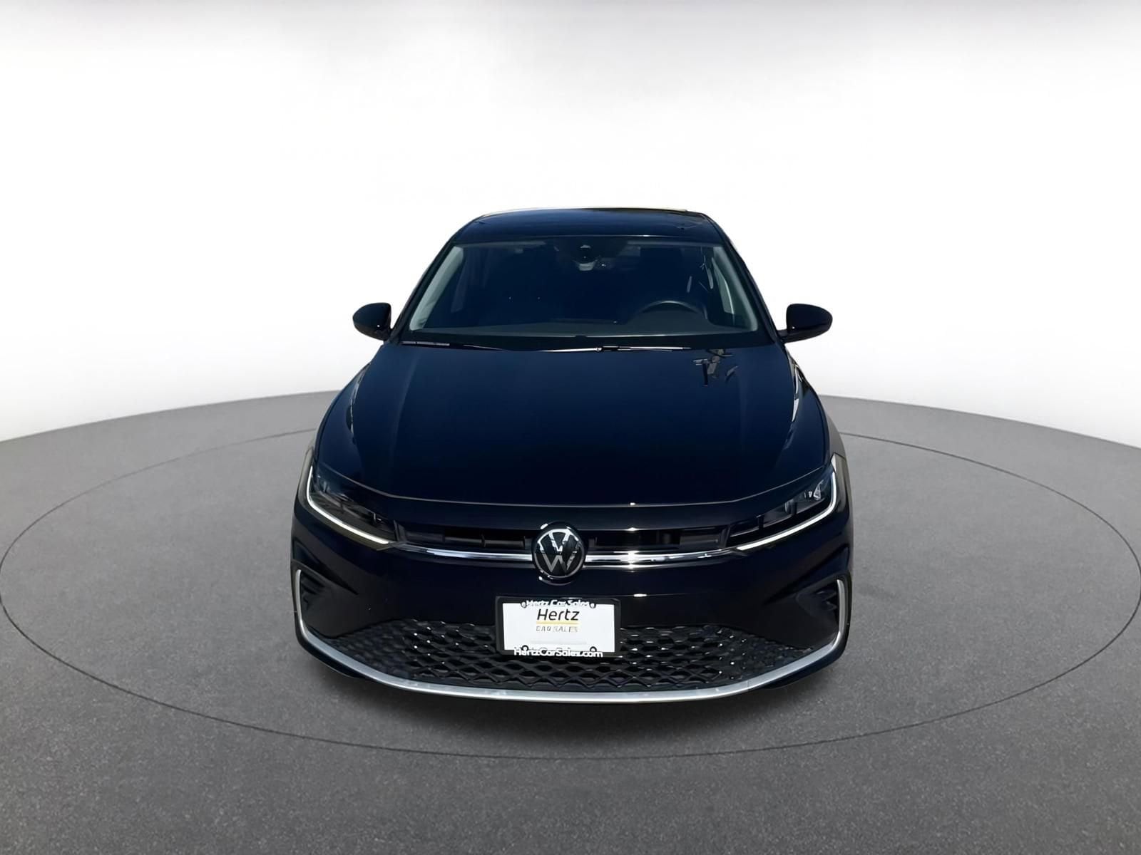 Thumbnail: 2025 Volkswagen Jetta - 4