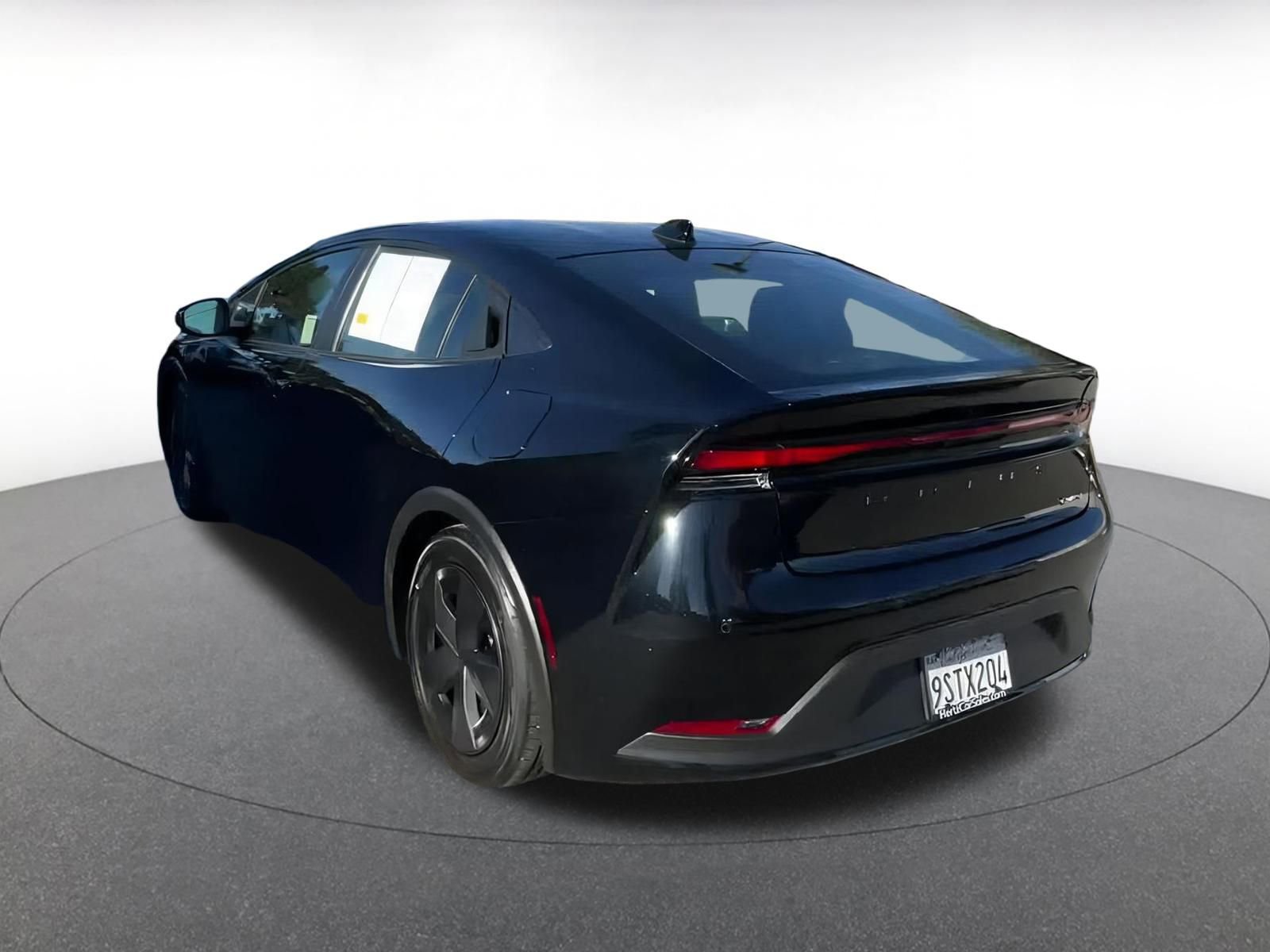 Thumbnail: 2025 Toyota Prius - 10