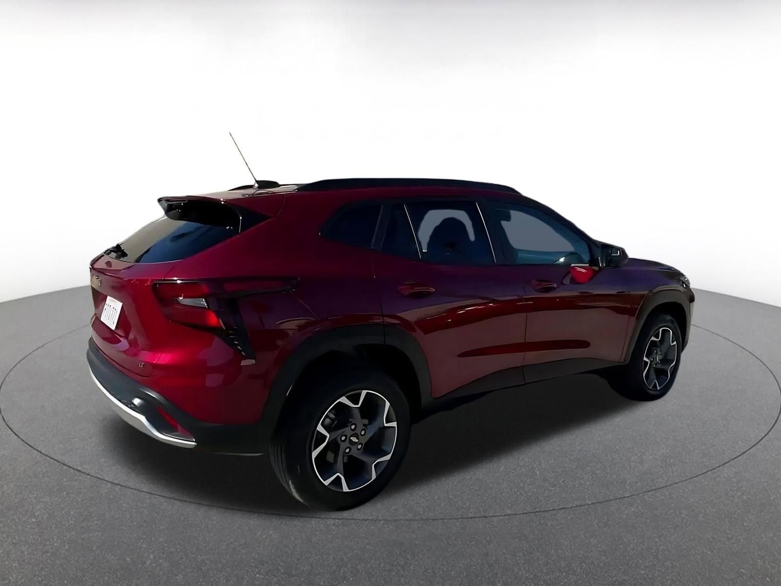 Thumbnail: 2025 Chevrolet Trax - 15