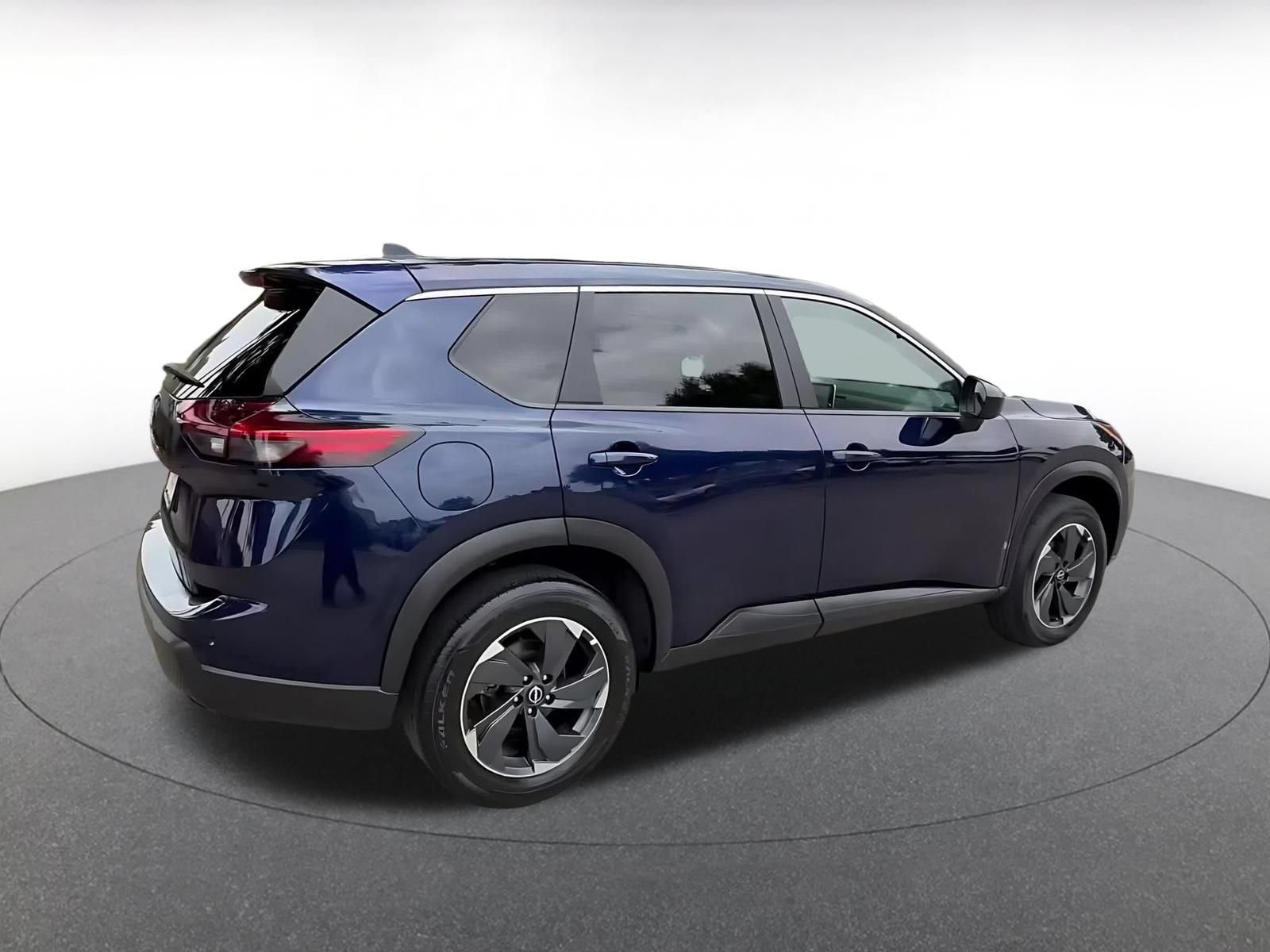 Thumbnail: 2025 Nissan Rogue - 11