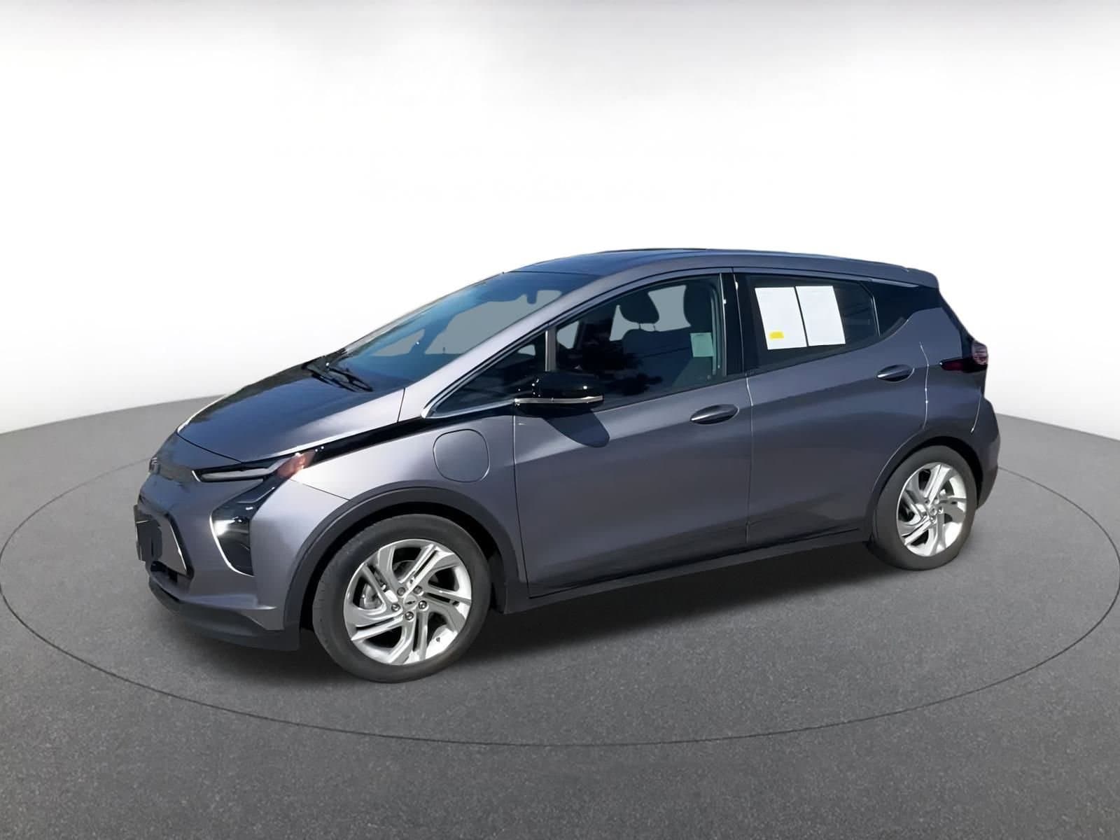Thumbnail: 2023 Chevrolet Bolt EV - 8